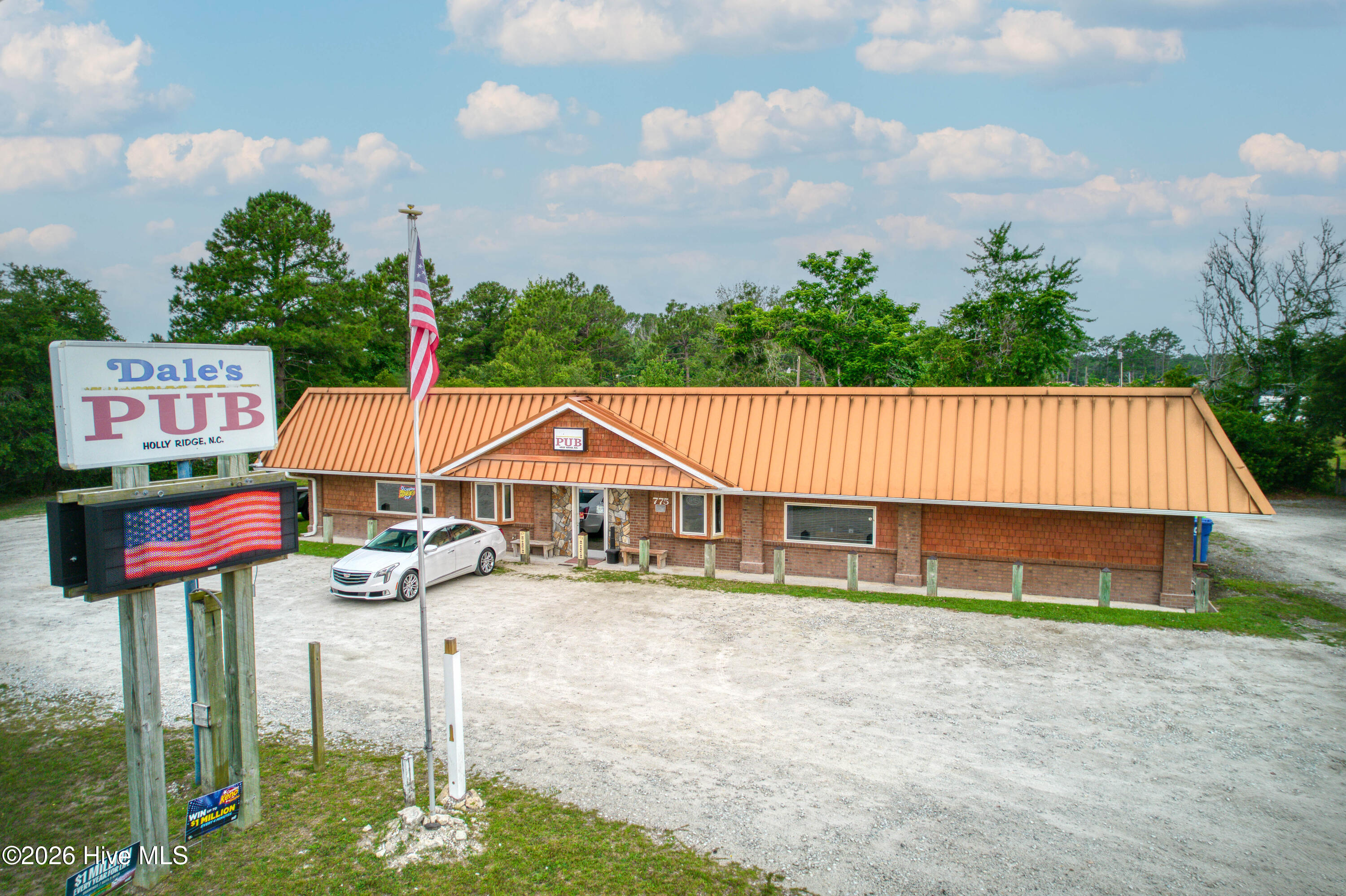 775 E Ocean Road,Holly Ridge