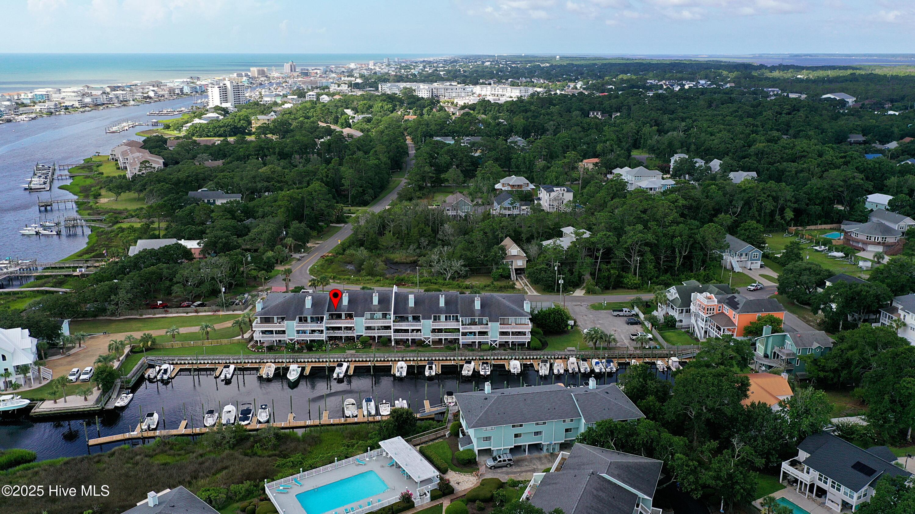 100534046 | Photo 48