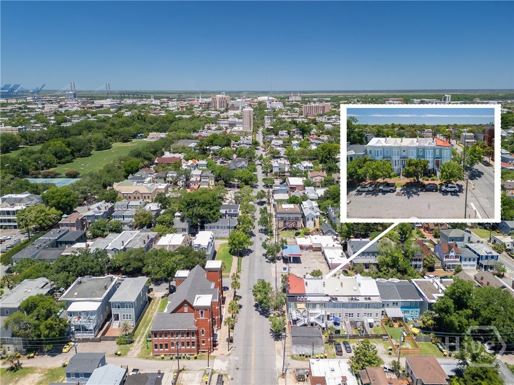 2nd image of 203 E Duffy St, Savannah, GA 31401