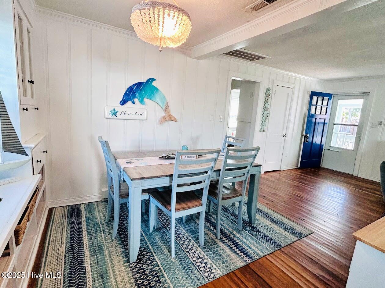 100534064 | Photo 16