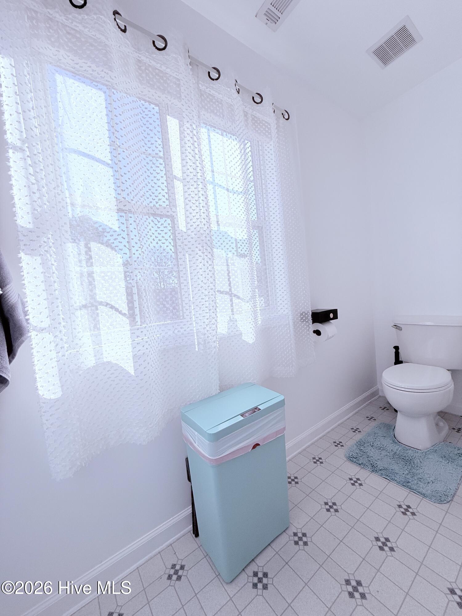 100547609 | Photo 20