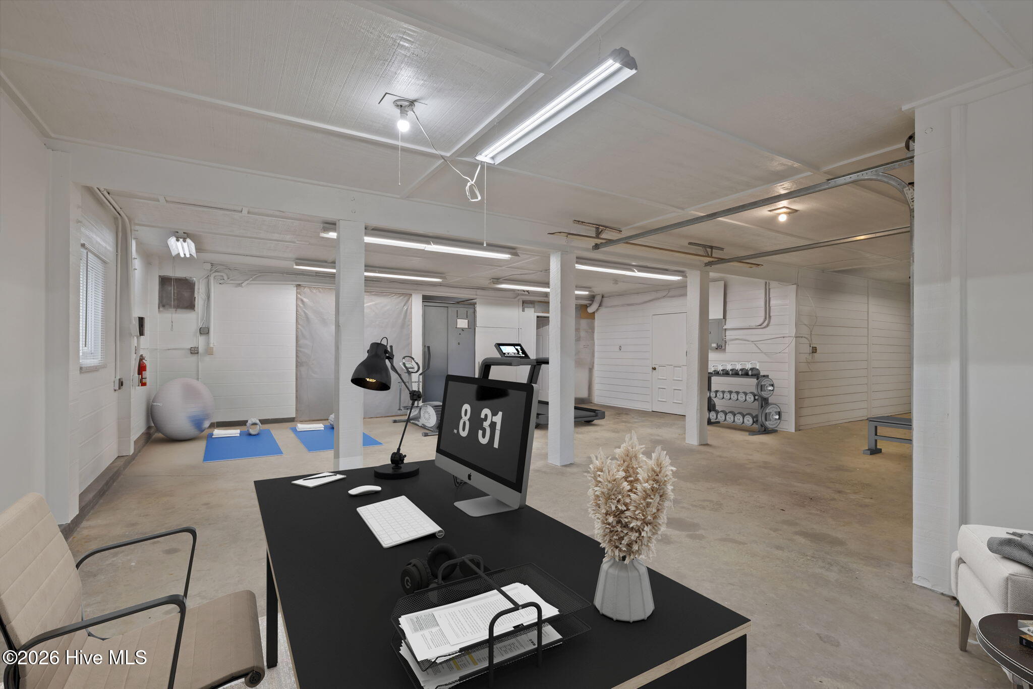 100558130 | Photo 39