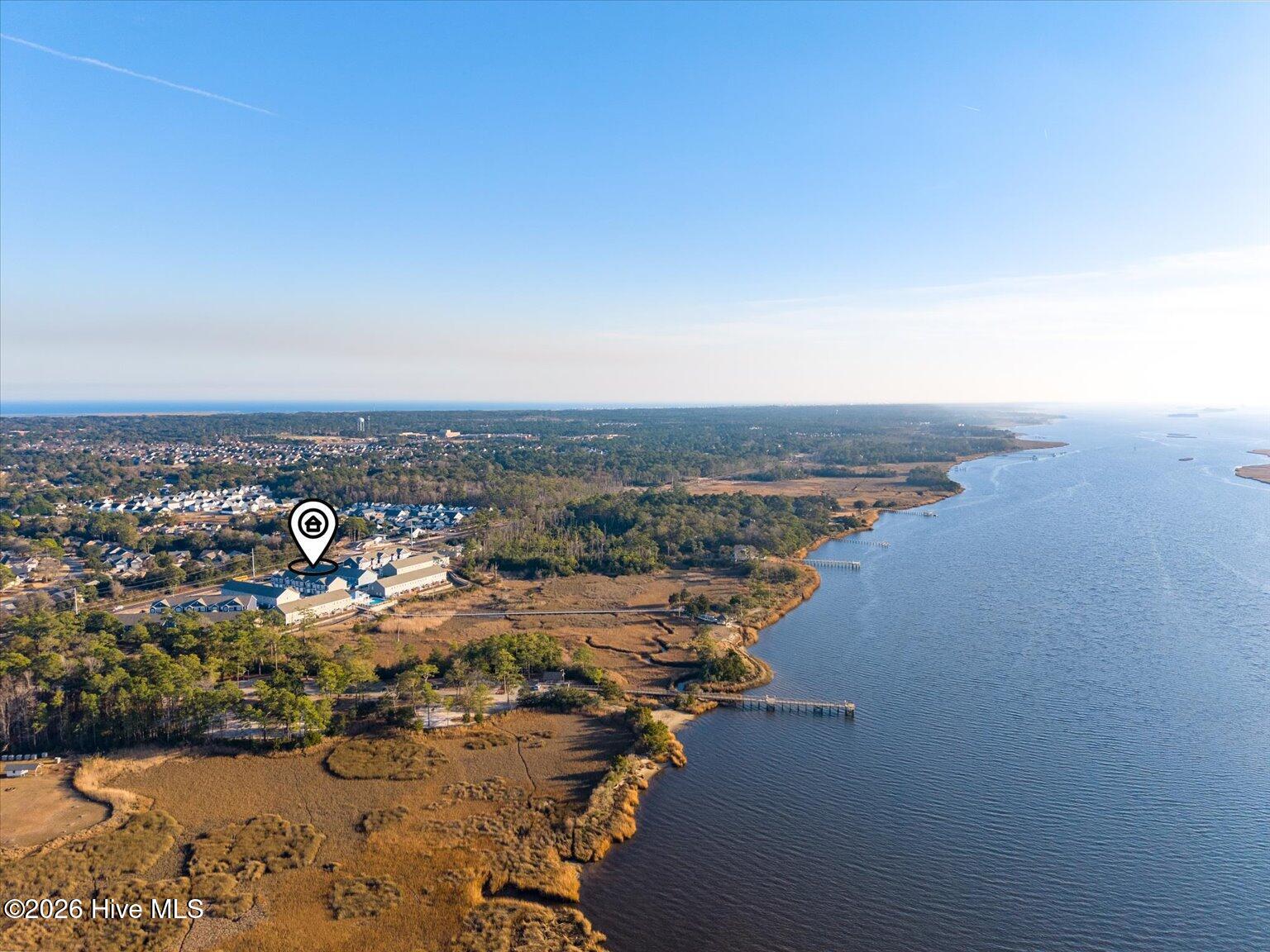 100548049 | Photo 60