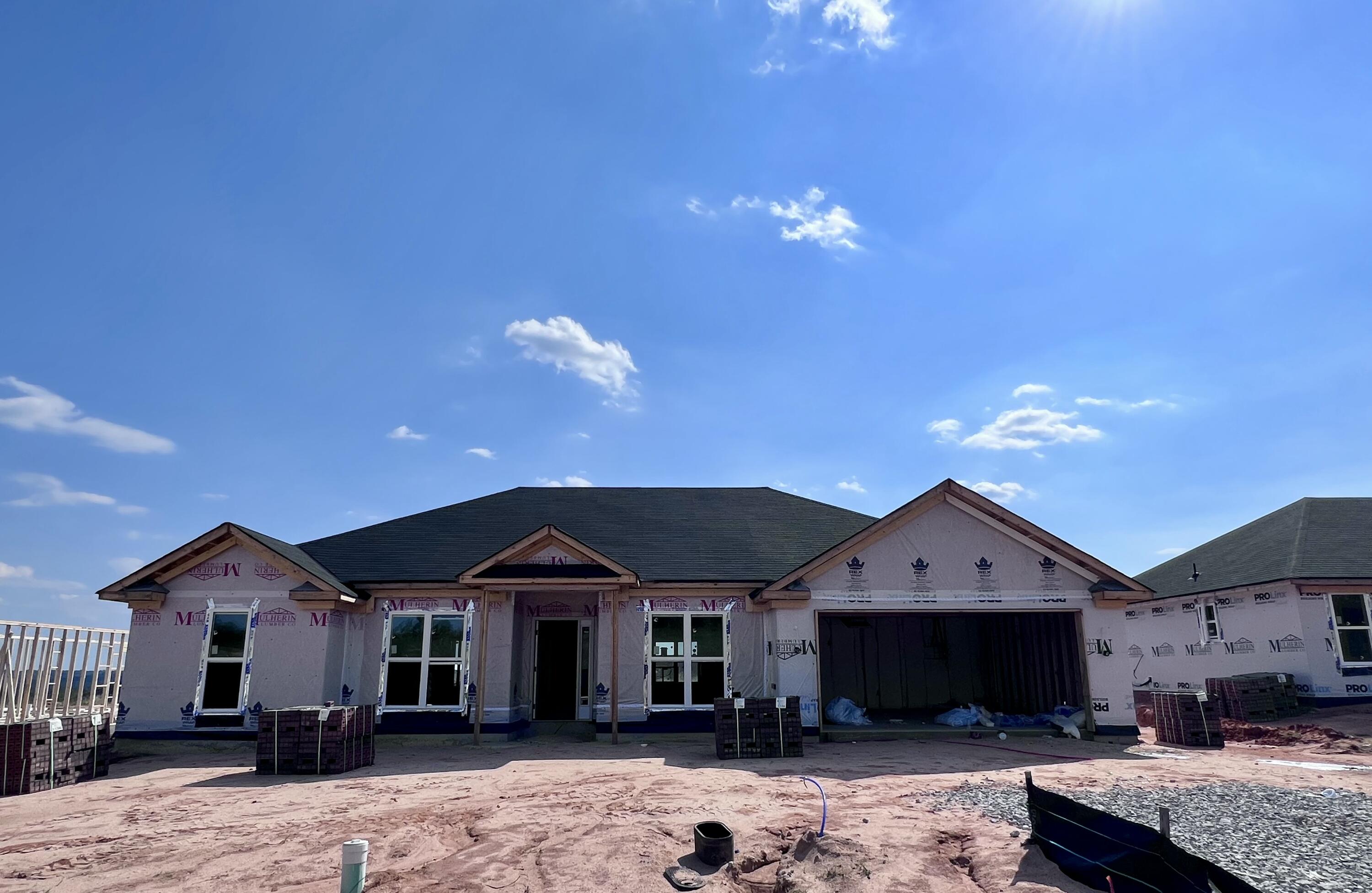 Property at 2729 Inverness Drive