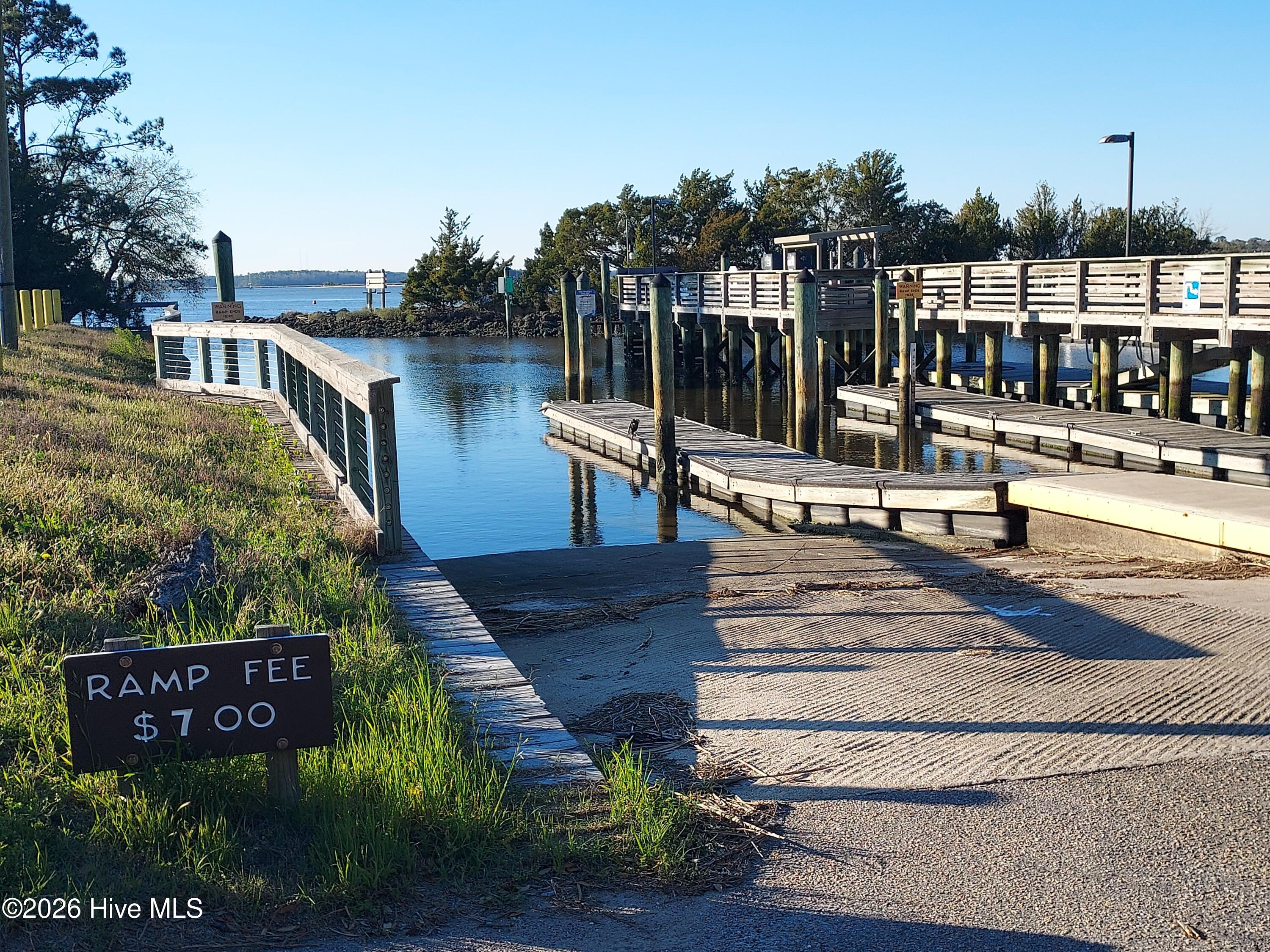 100561517 | Photo 22