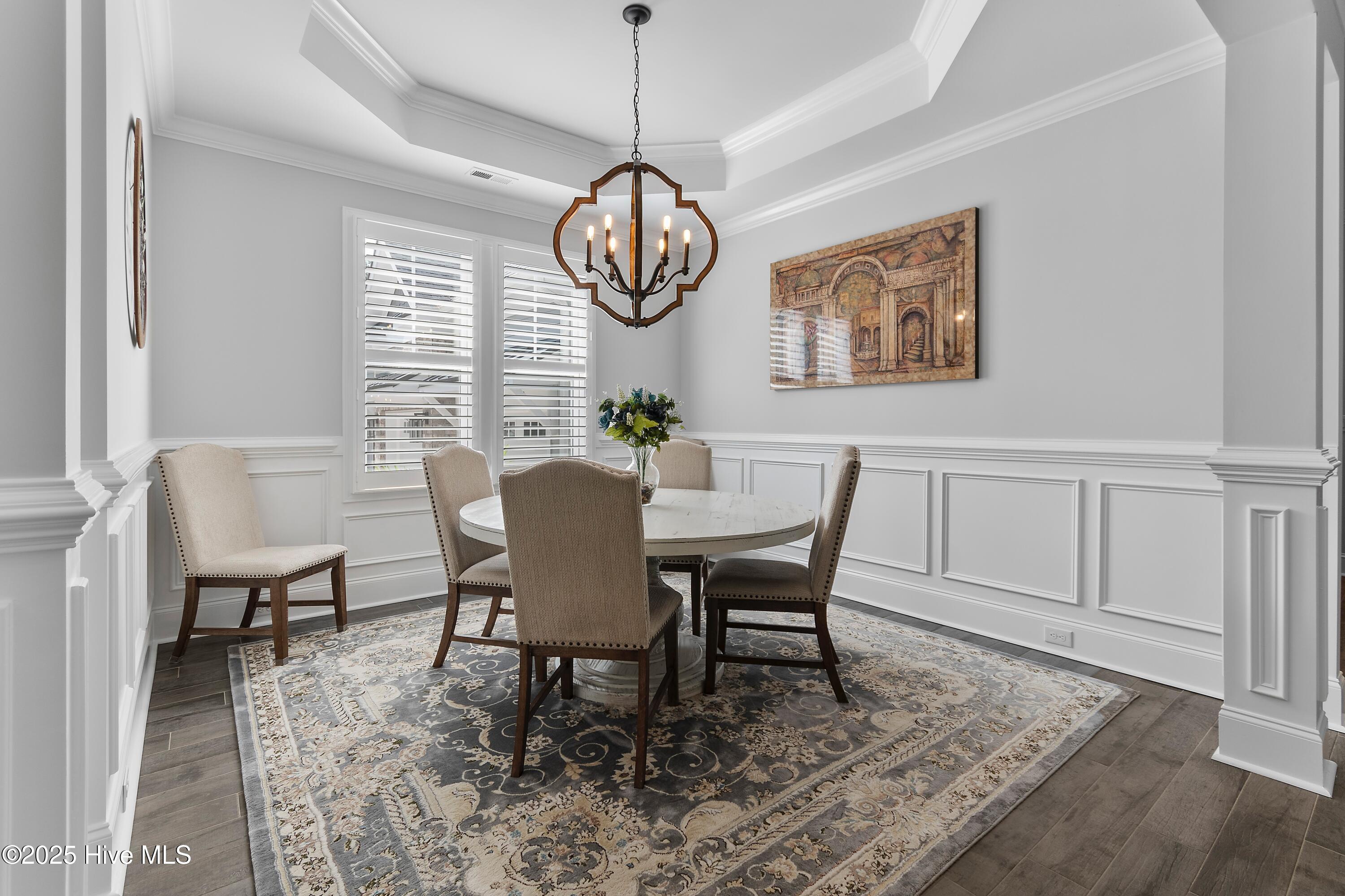 100518411 | Photo 17