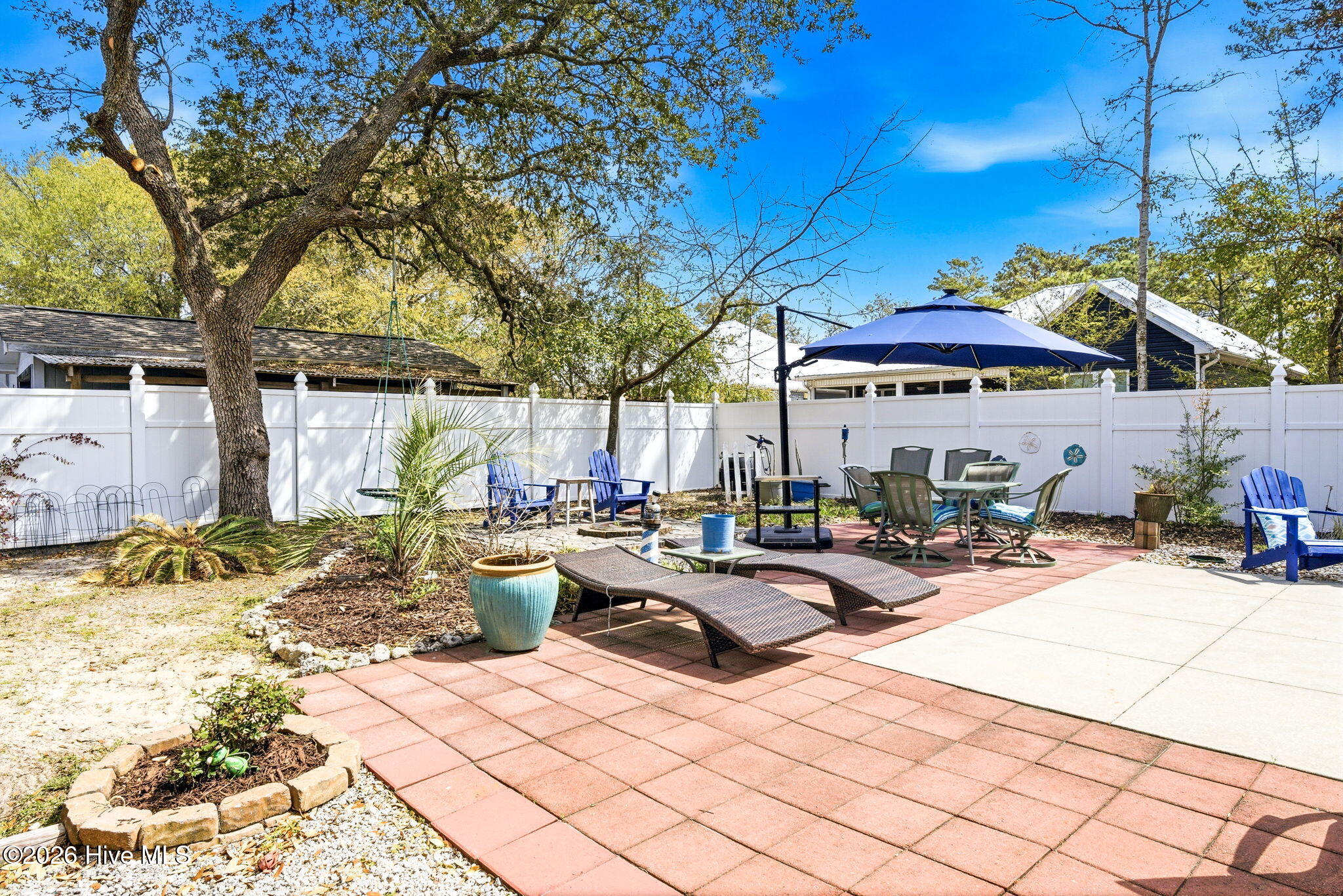 100565063 | Photo 59