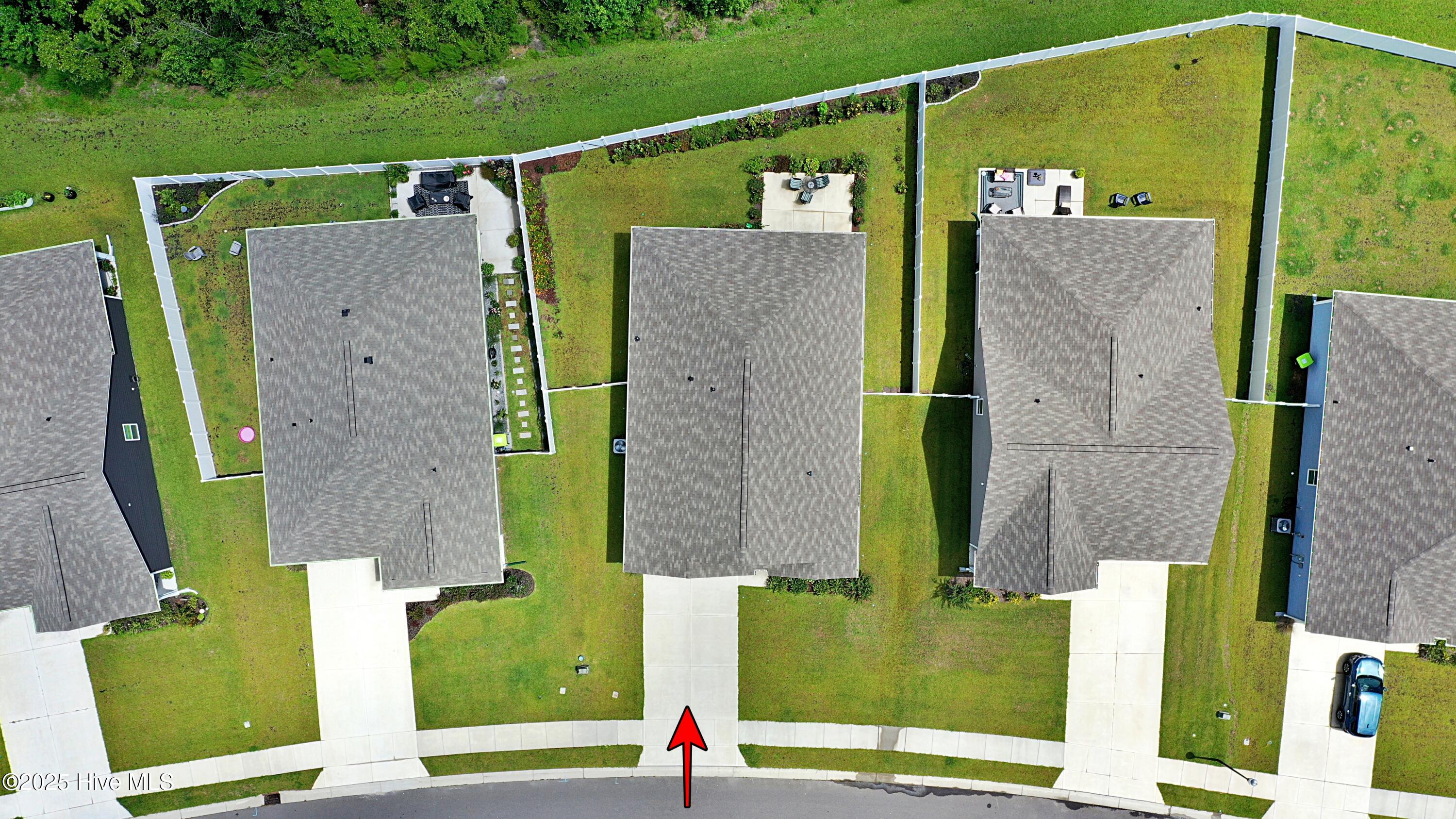 100523851 | Photo 22