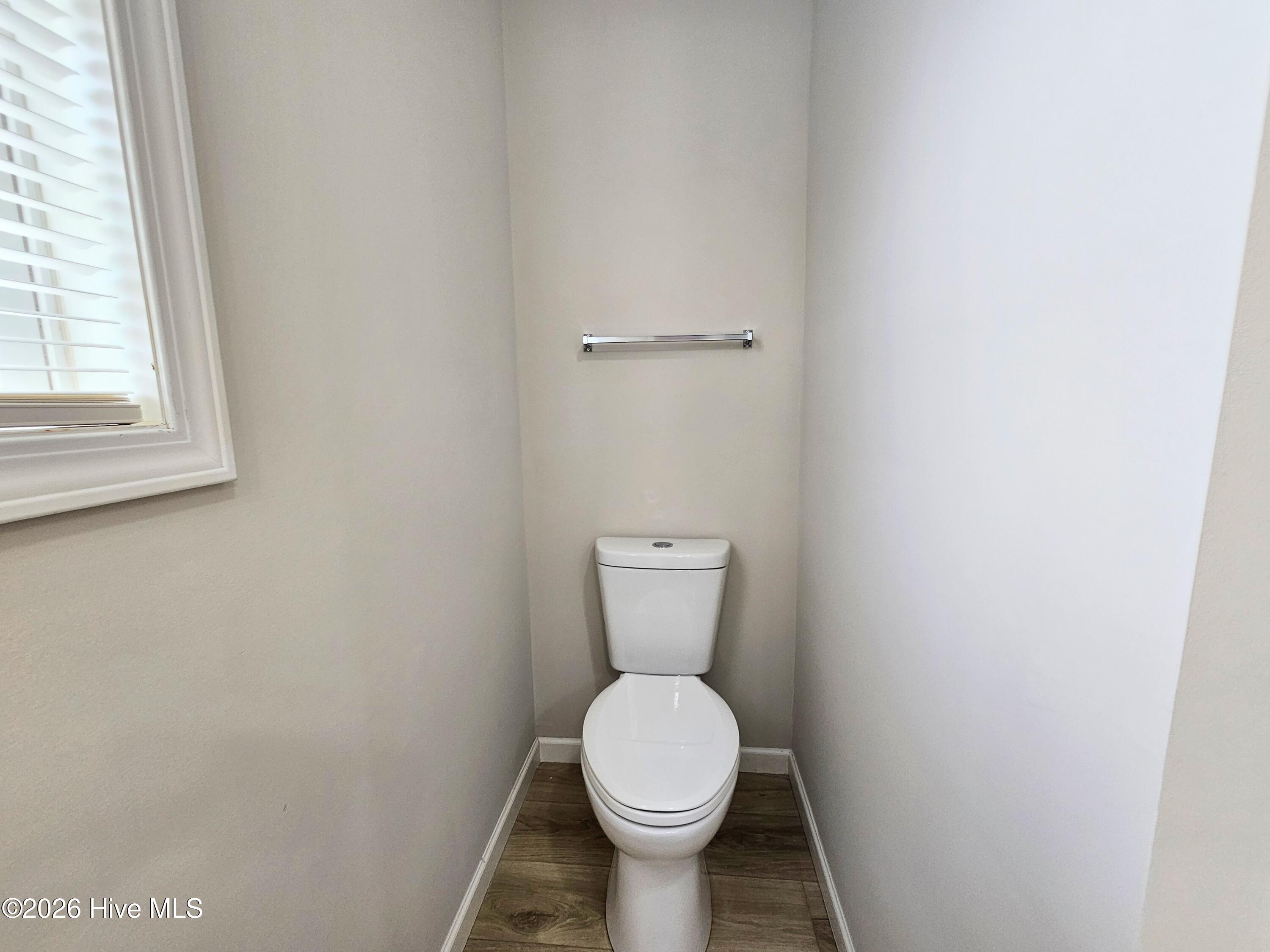 100559049 | Photo 11