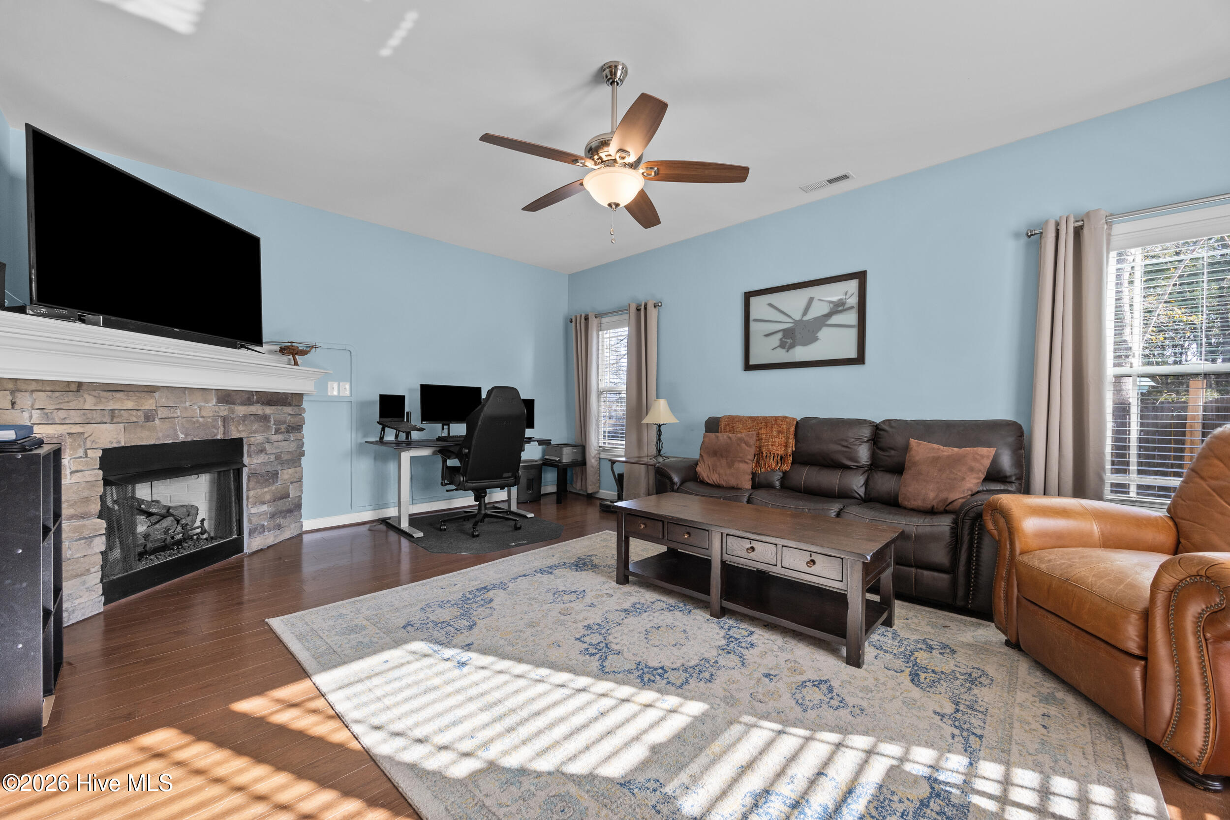 100555552 | Photo 11