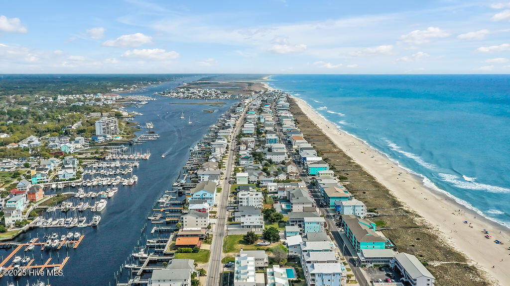 100532068 | Photo 38