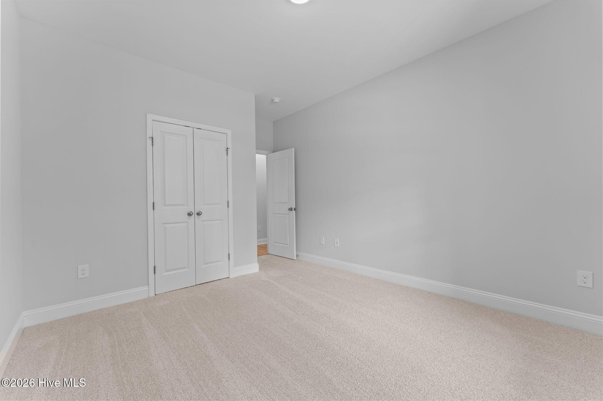 180 Longleaf Drive