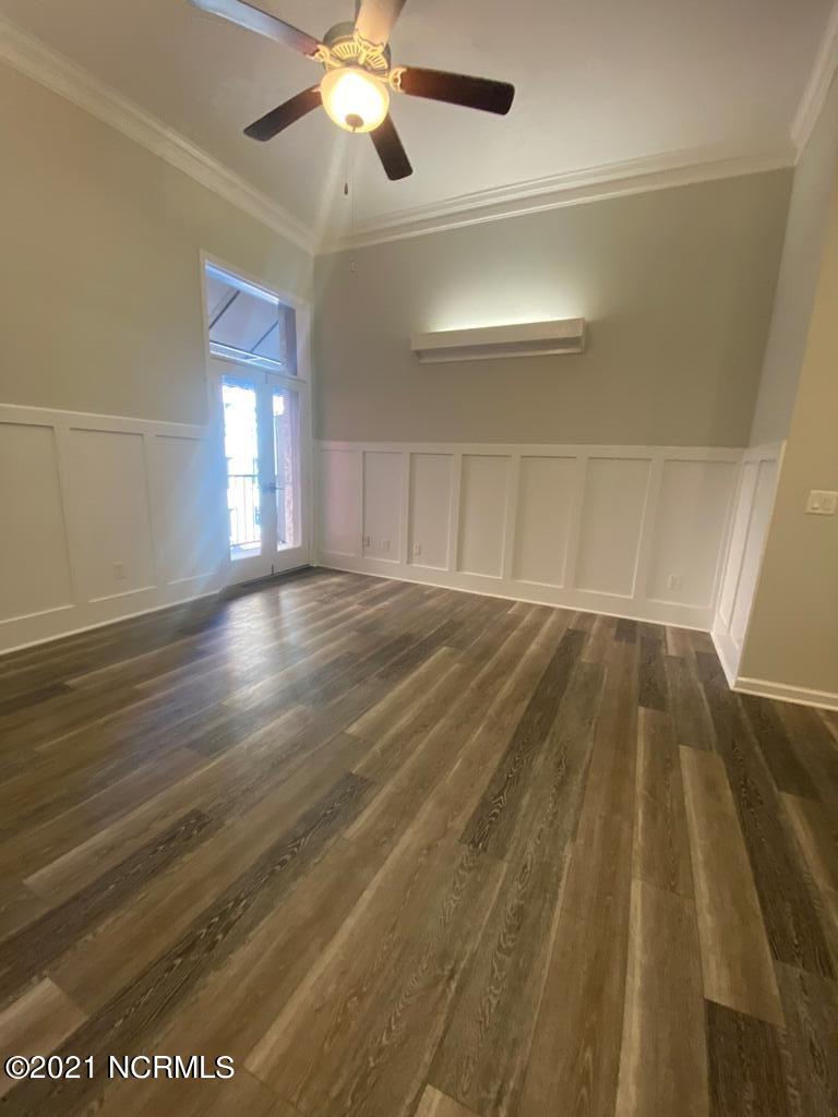 100566983 | Photo 13