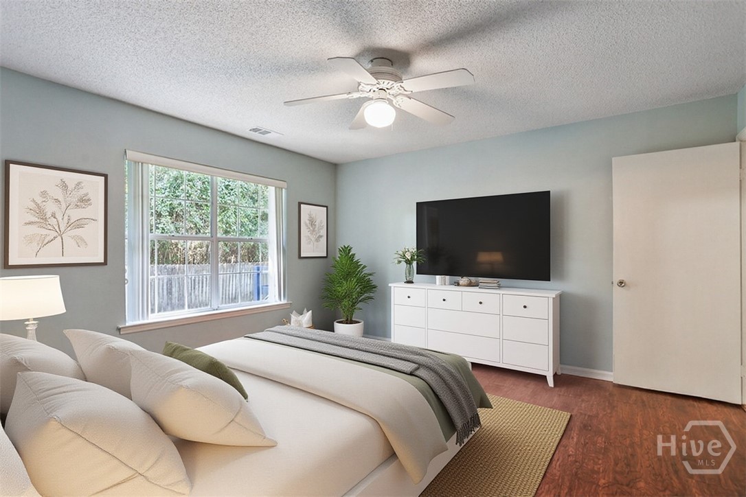 109 Bobstay Court
