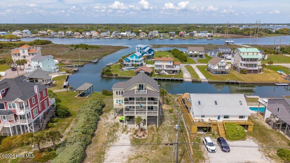 100567511 | Photo 49