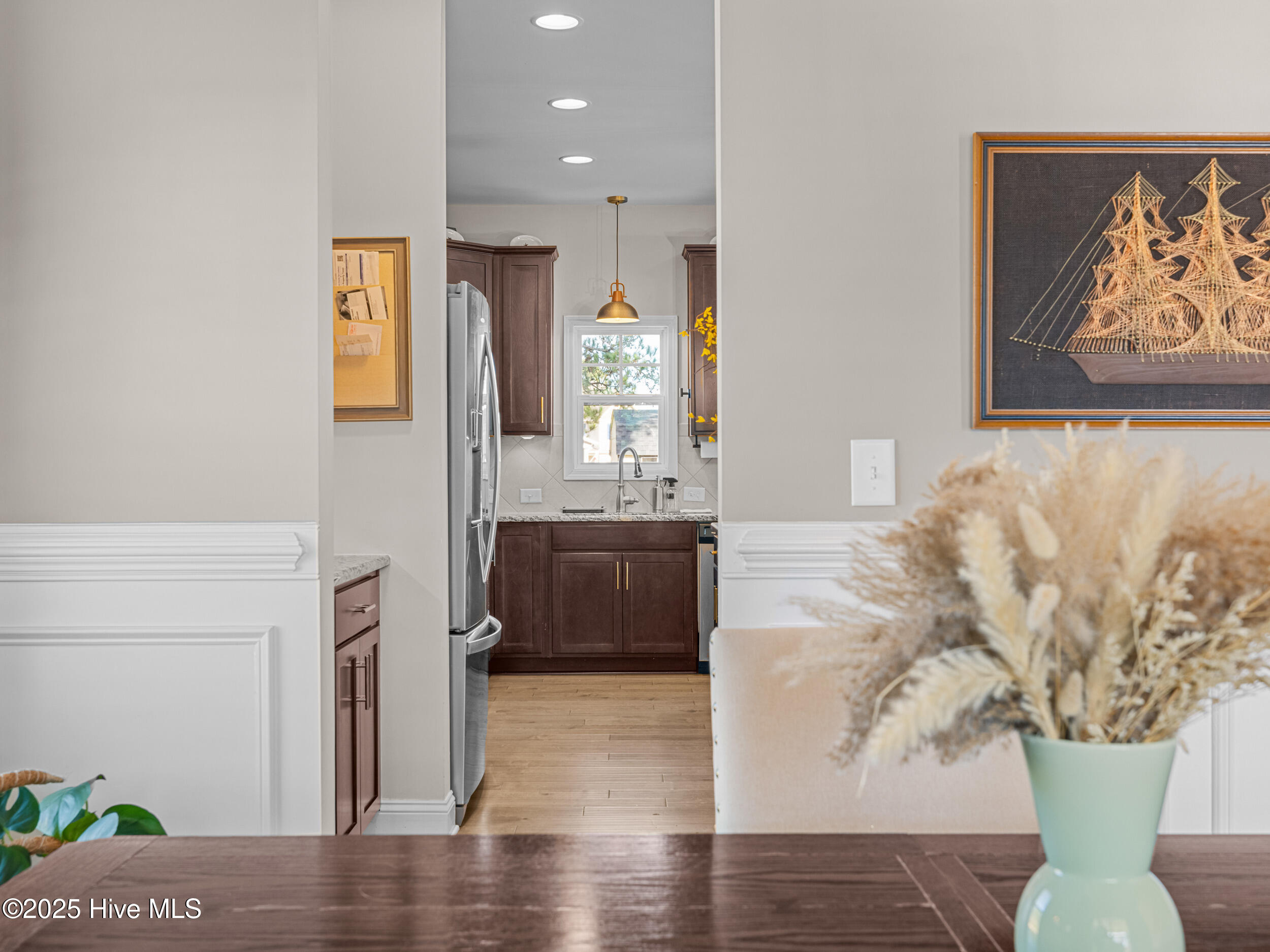 100545070 | Photo 10