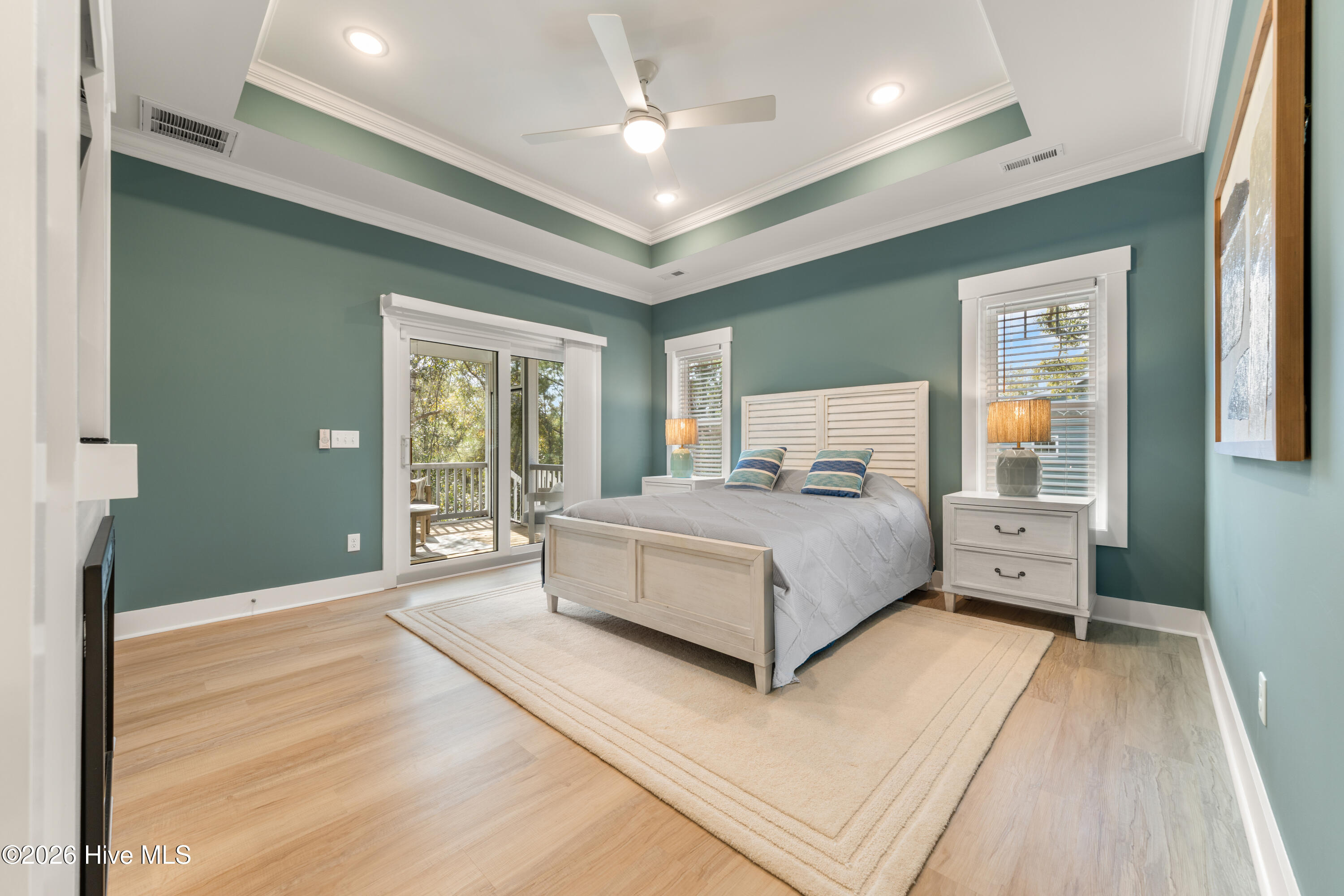 100555658 | Photo 28