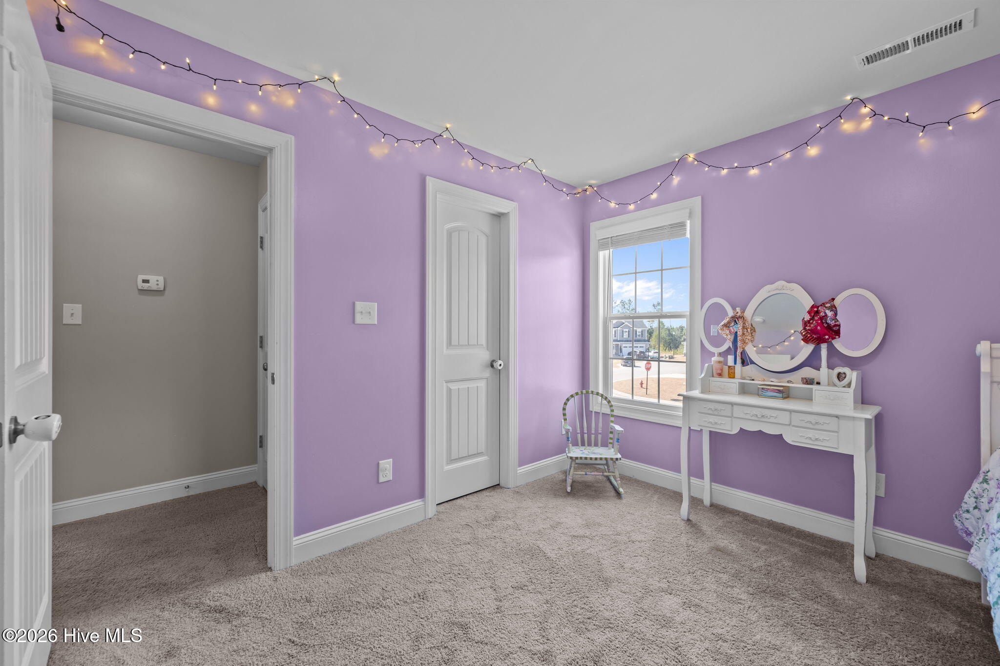 100557396 | Photo 43