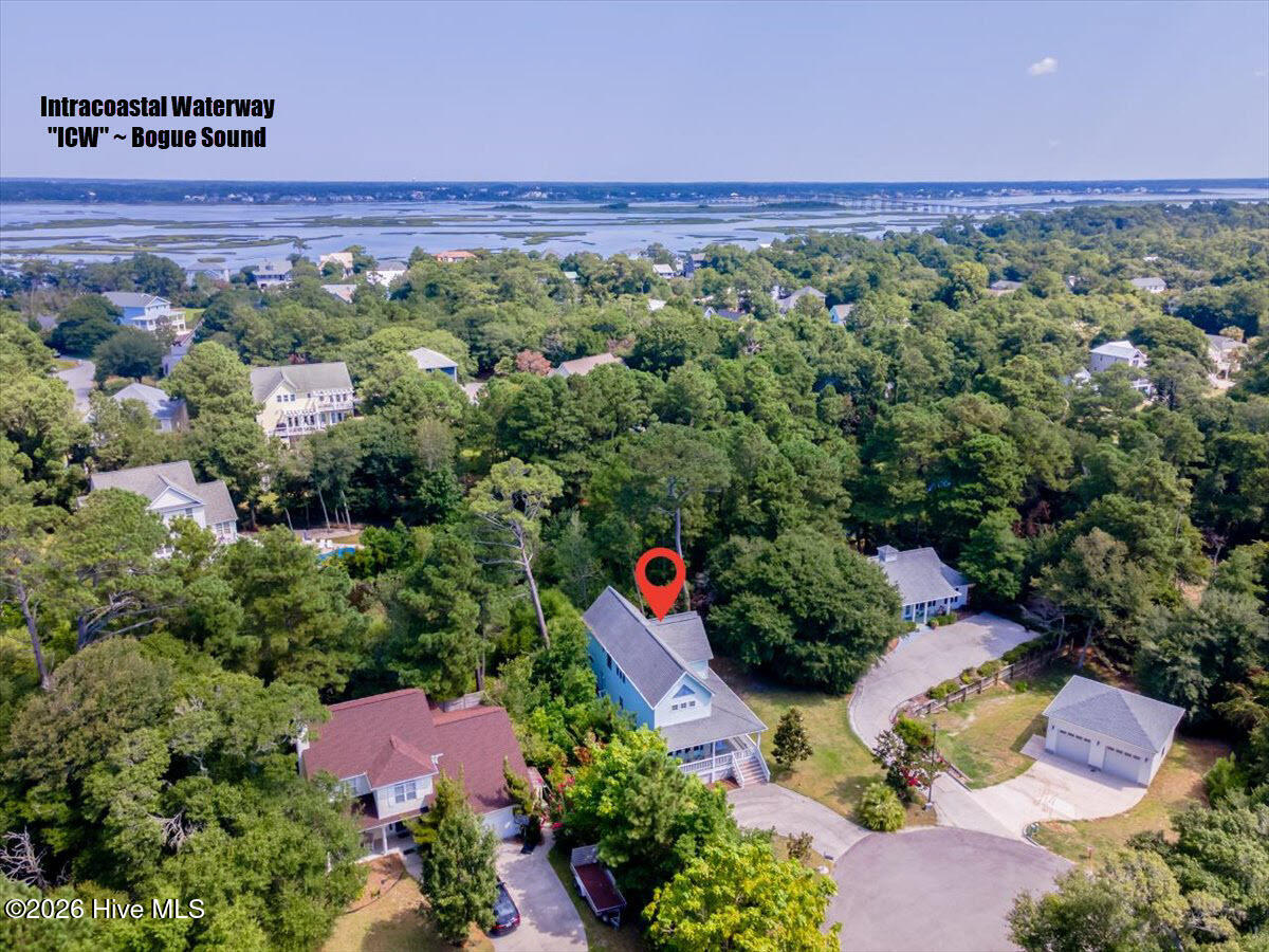 100553407 | Photo 42