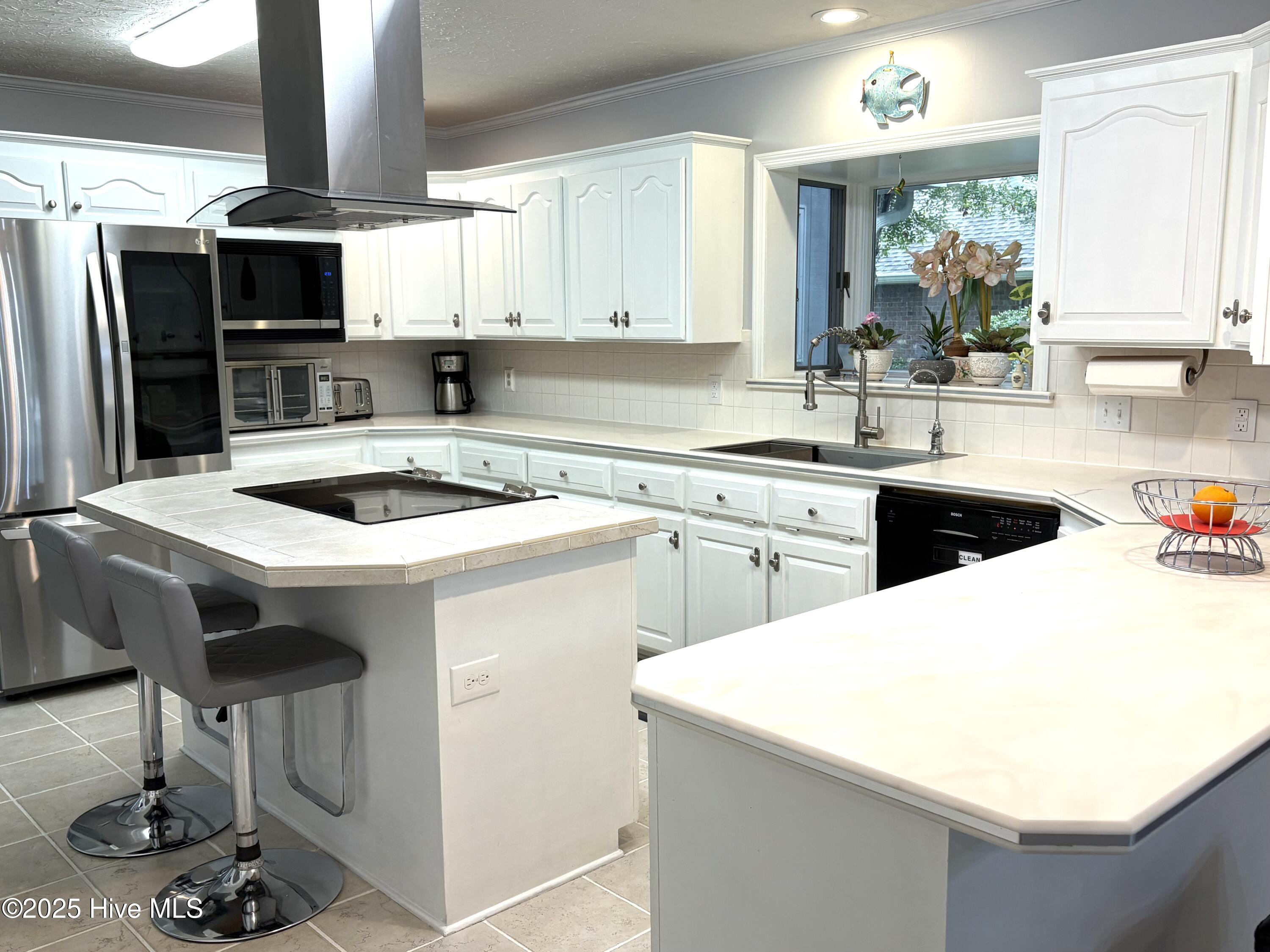 100524429 | Photo 25