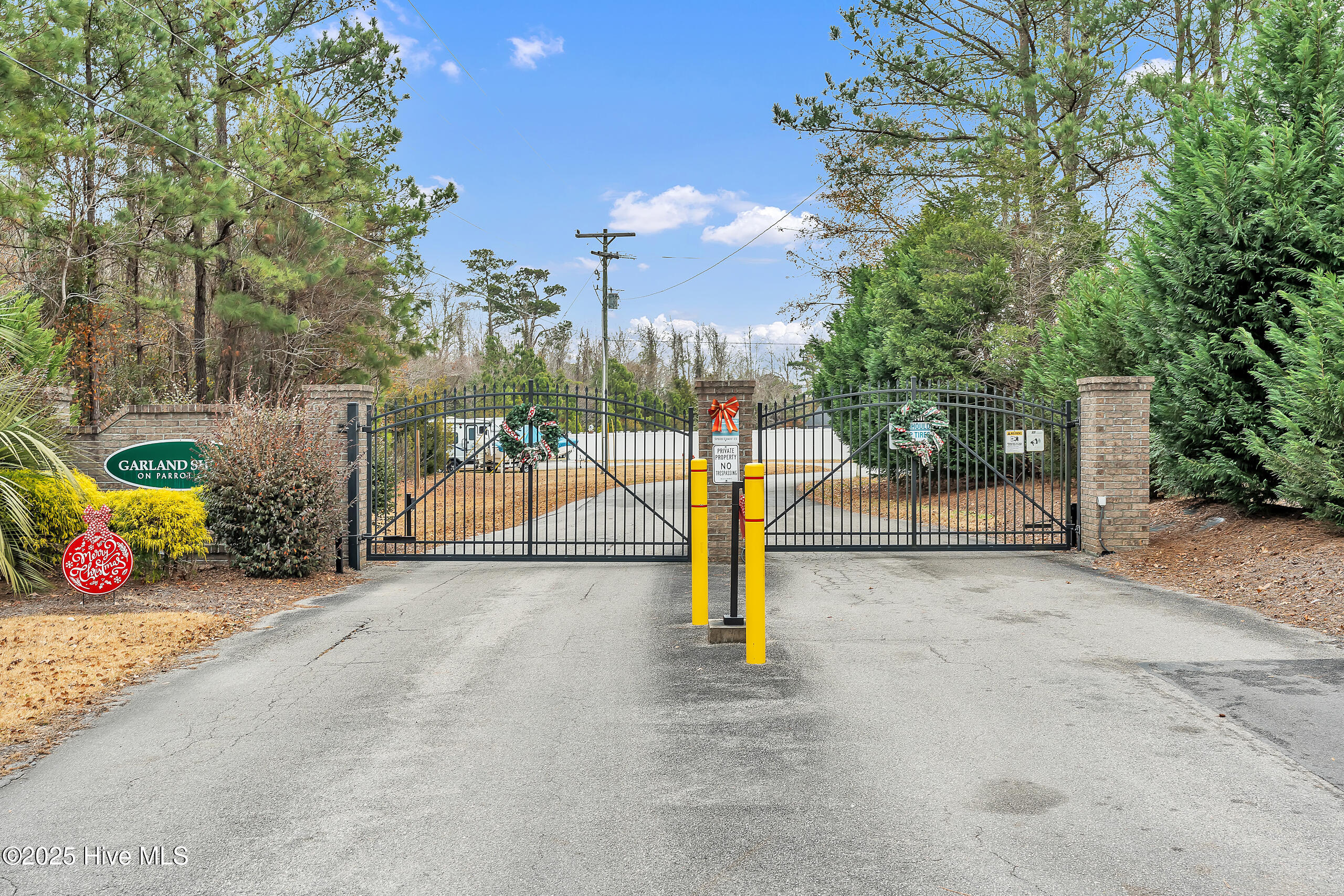 100546927 | Photo 56