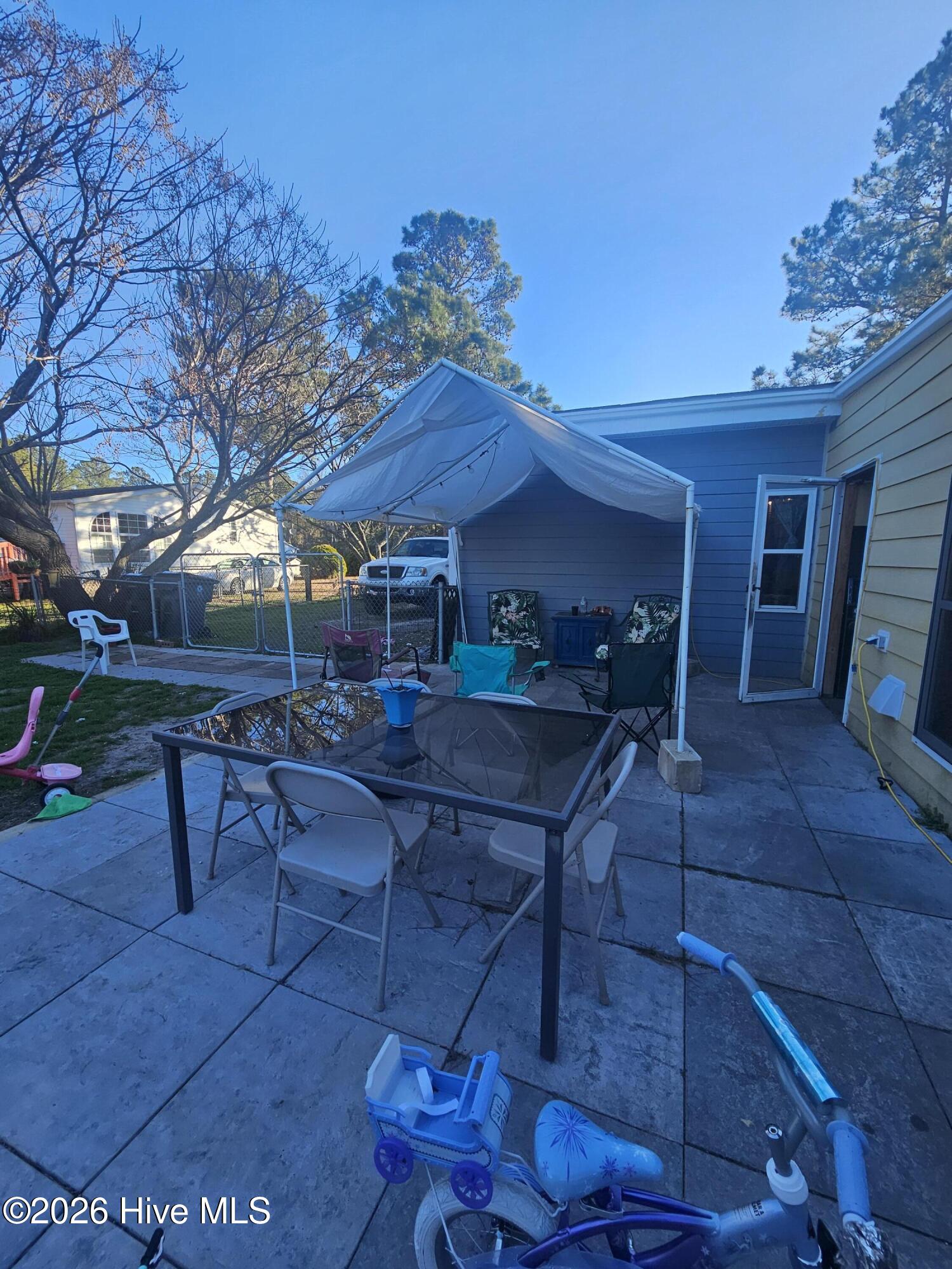 100550080 | Photo 29