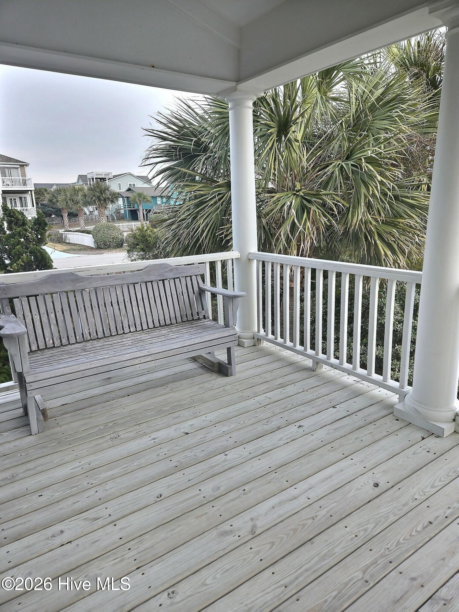 100553756 | Photo 32