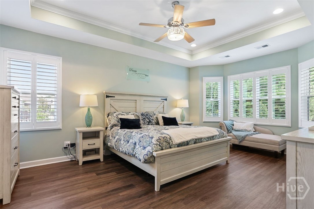 221 Park Chase