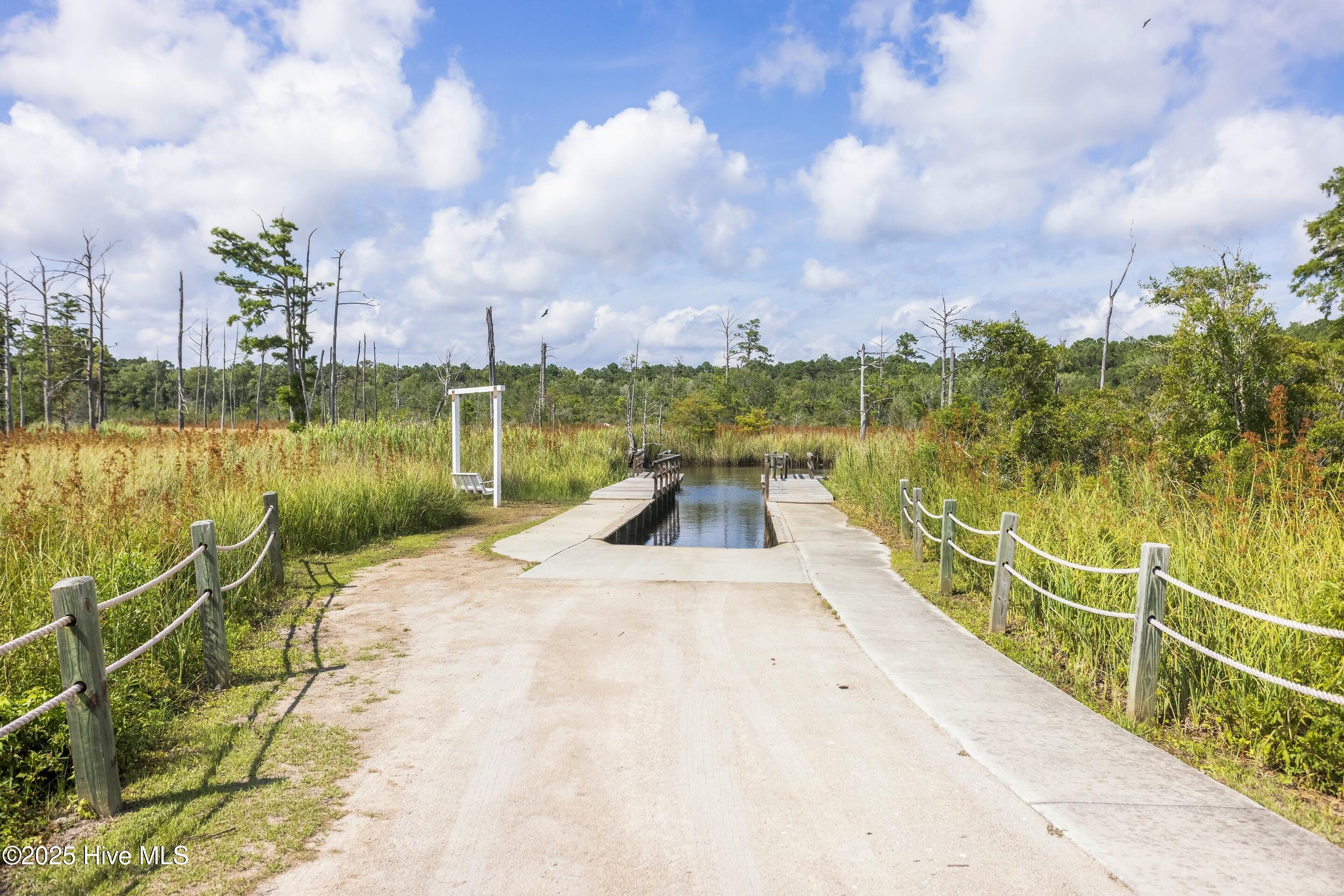 100545595 | Photo 70