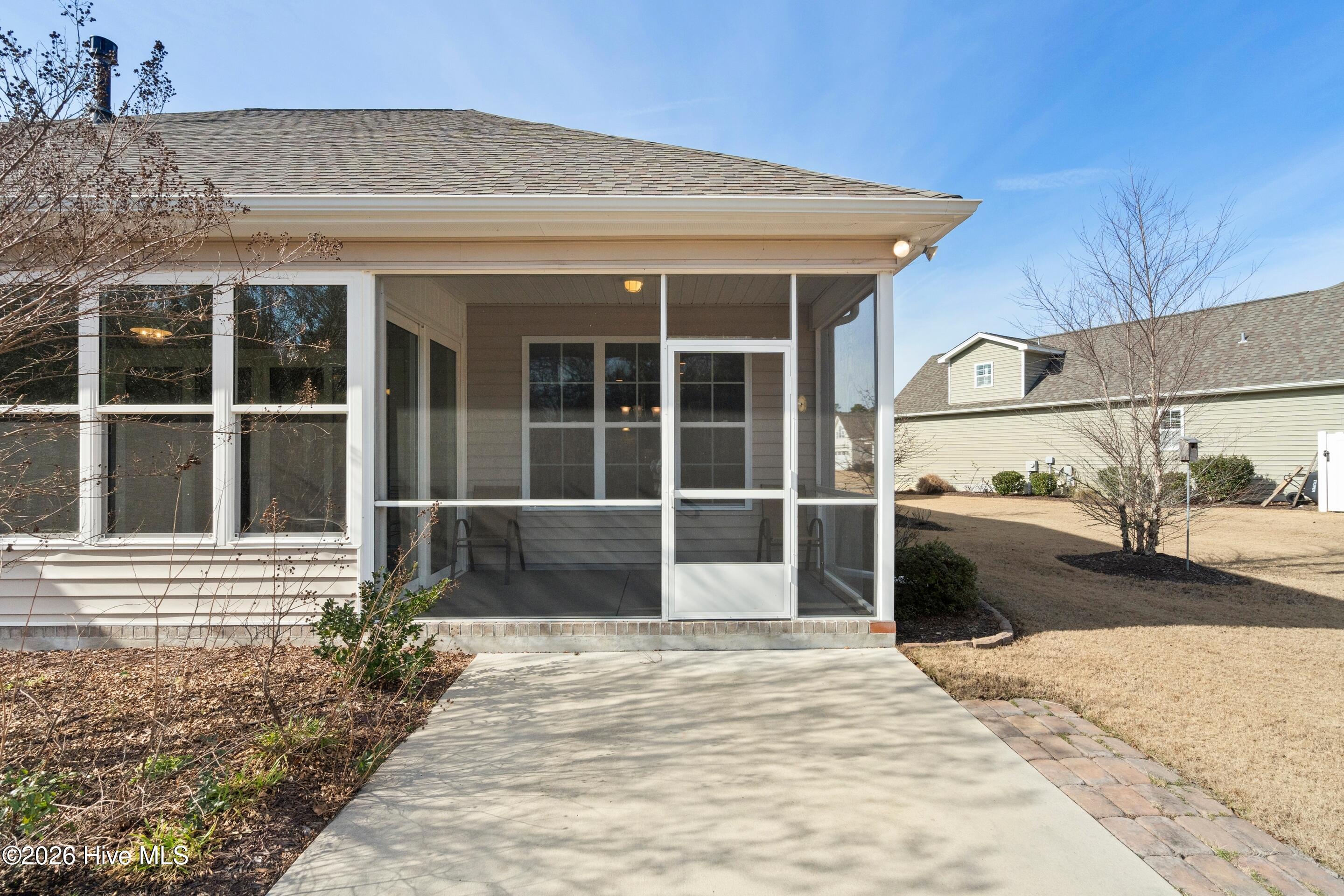 100547652 | Photo 56