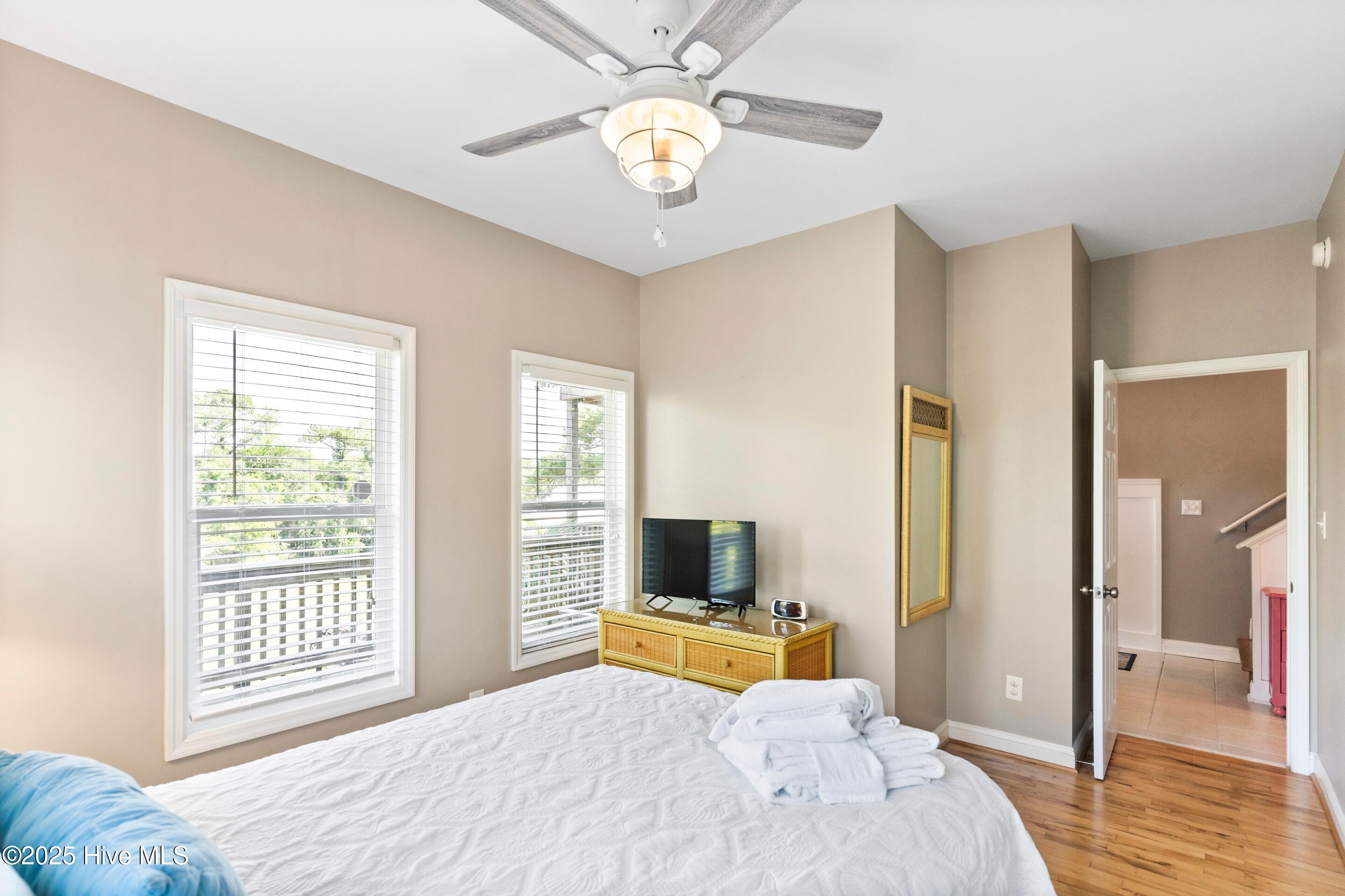 100517564 | Photo 17