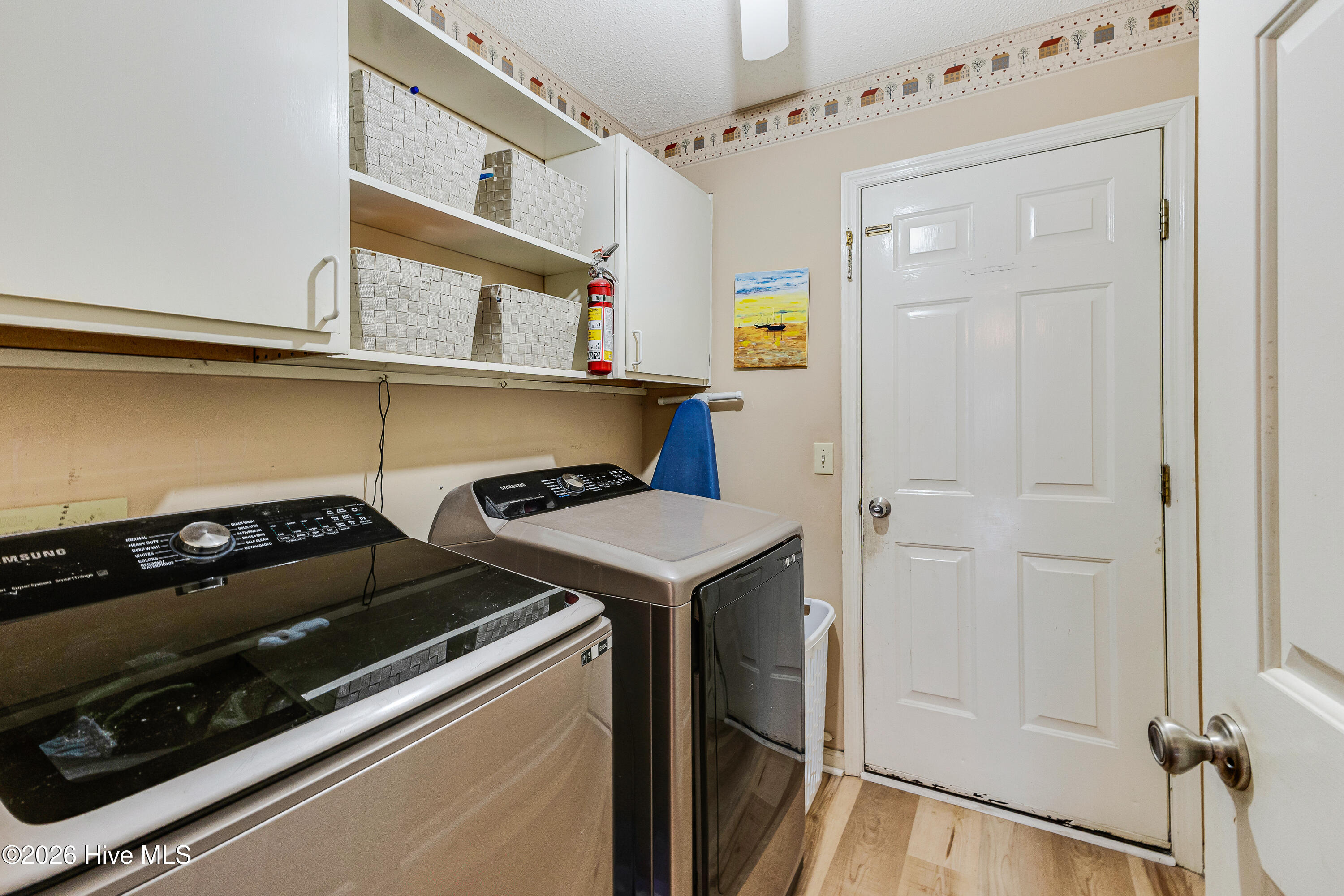 100551120 | Photo 29