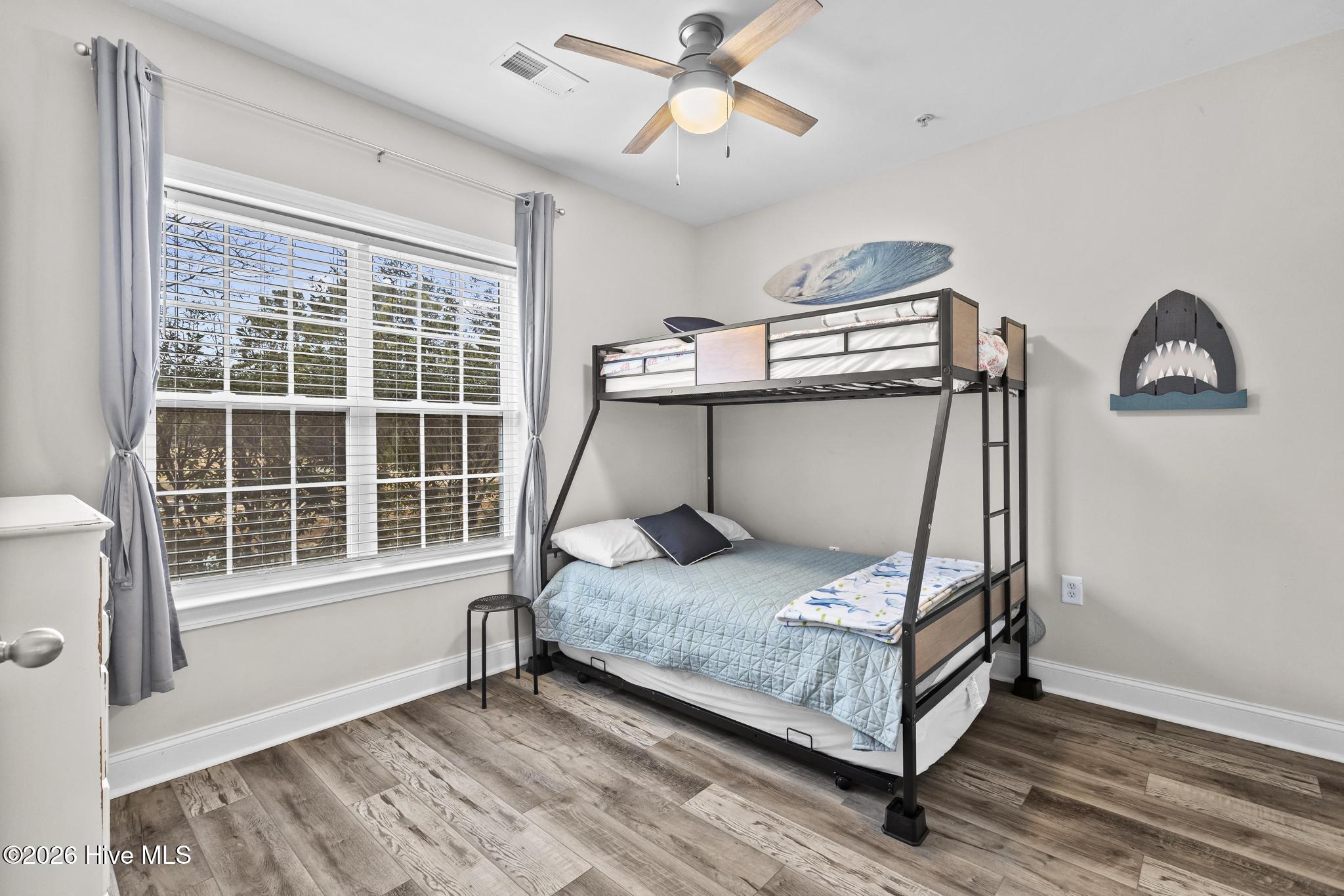 100555368 | Photo 20