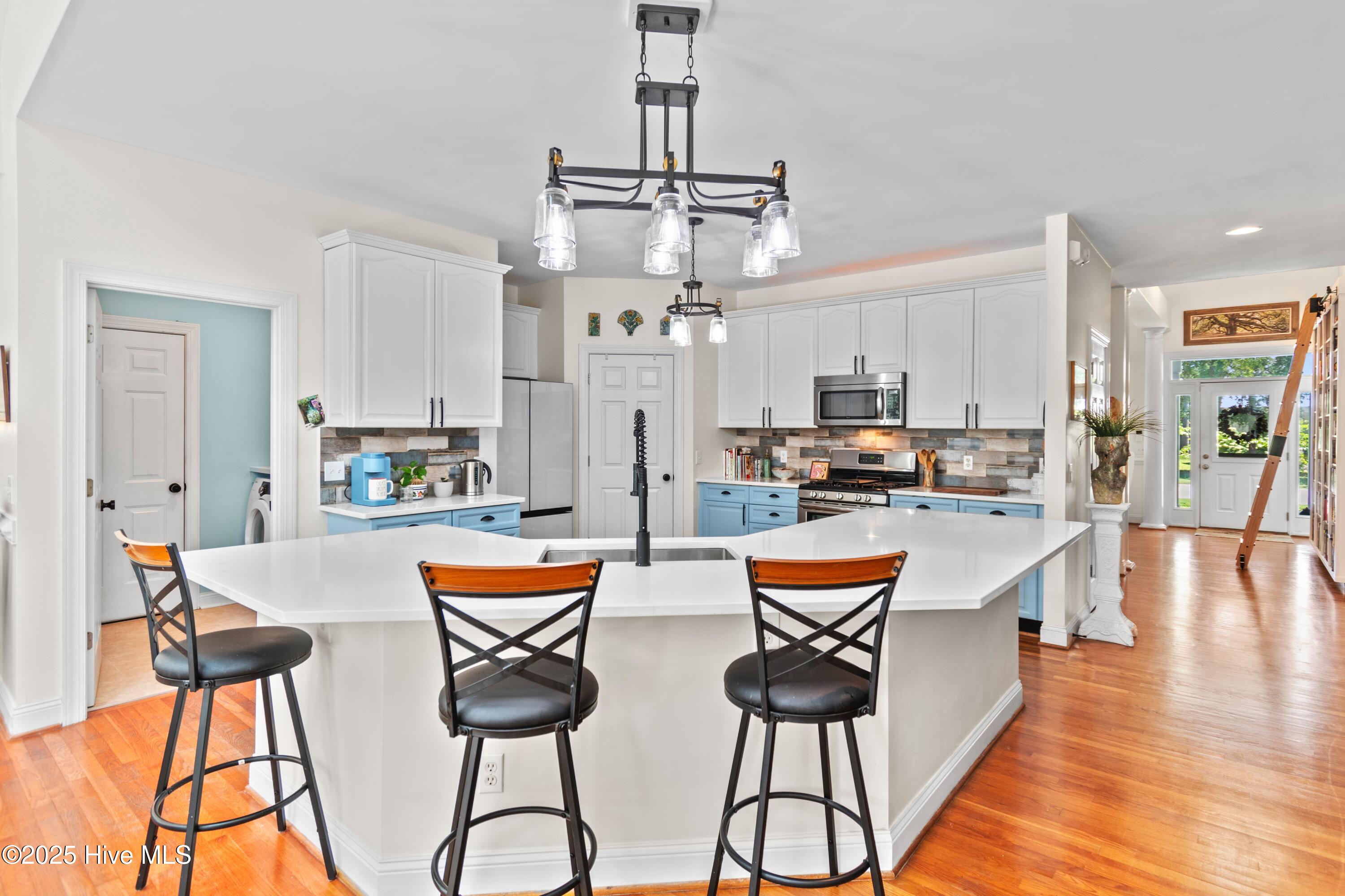 100522421 | Photo 20