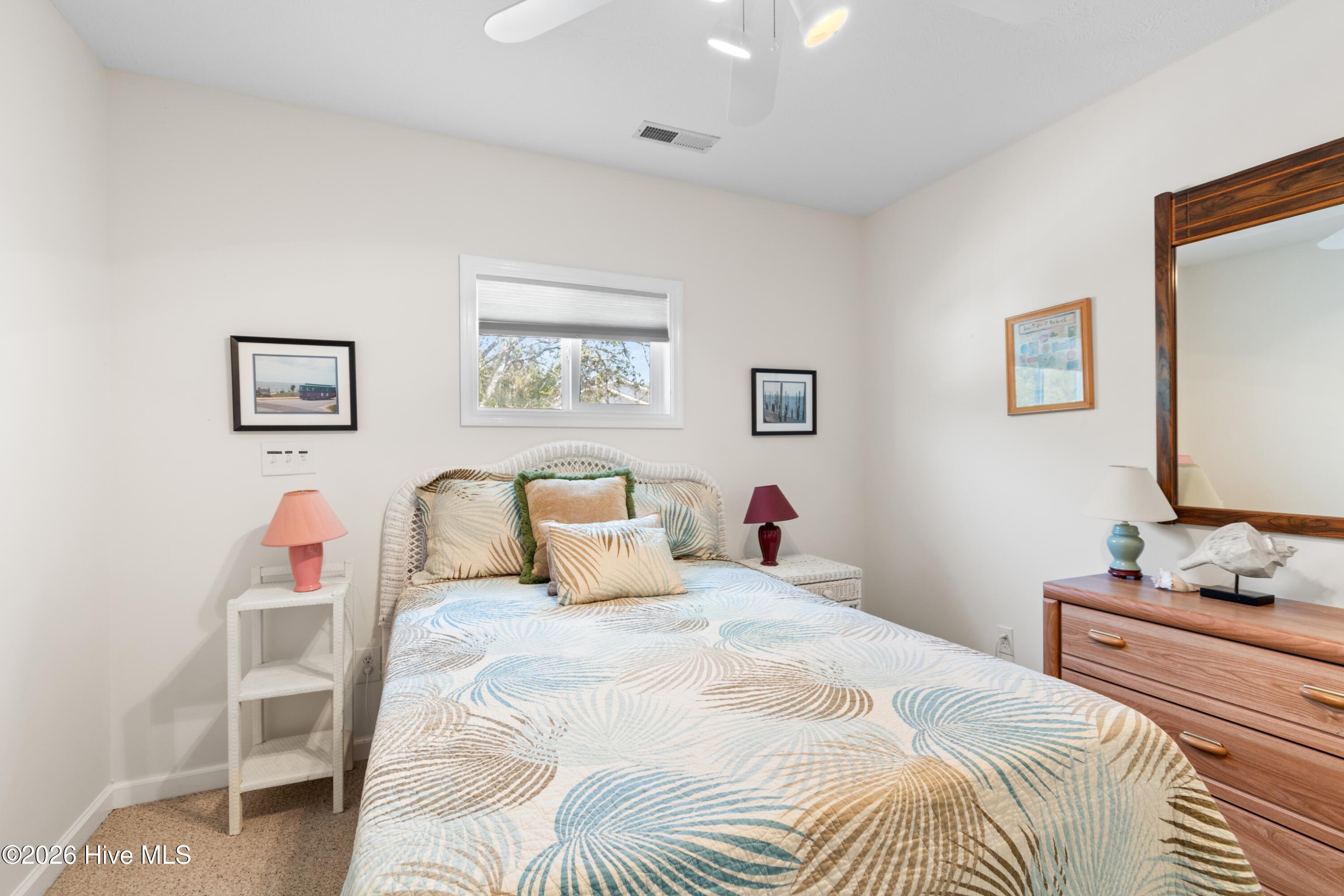 100561293 | Photo 21