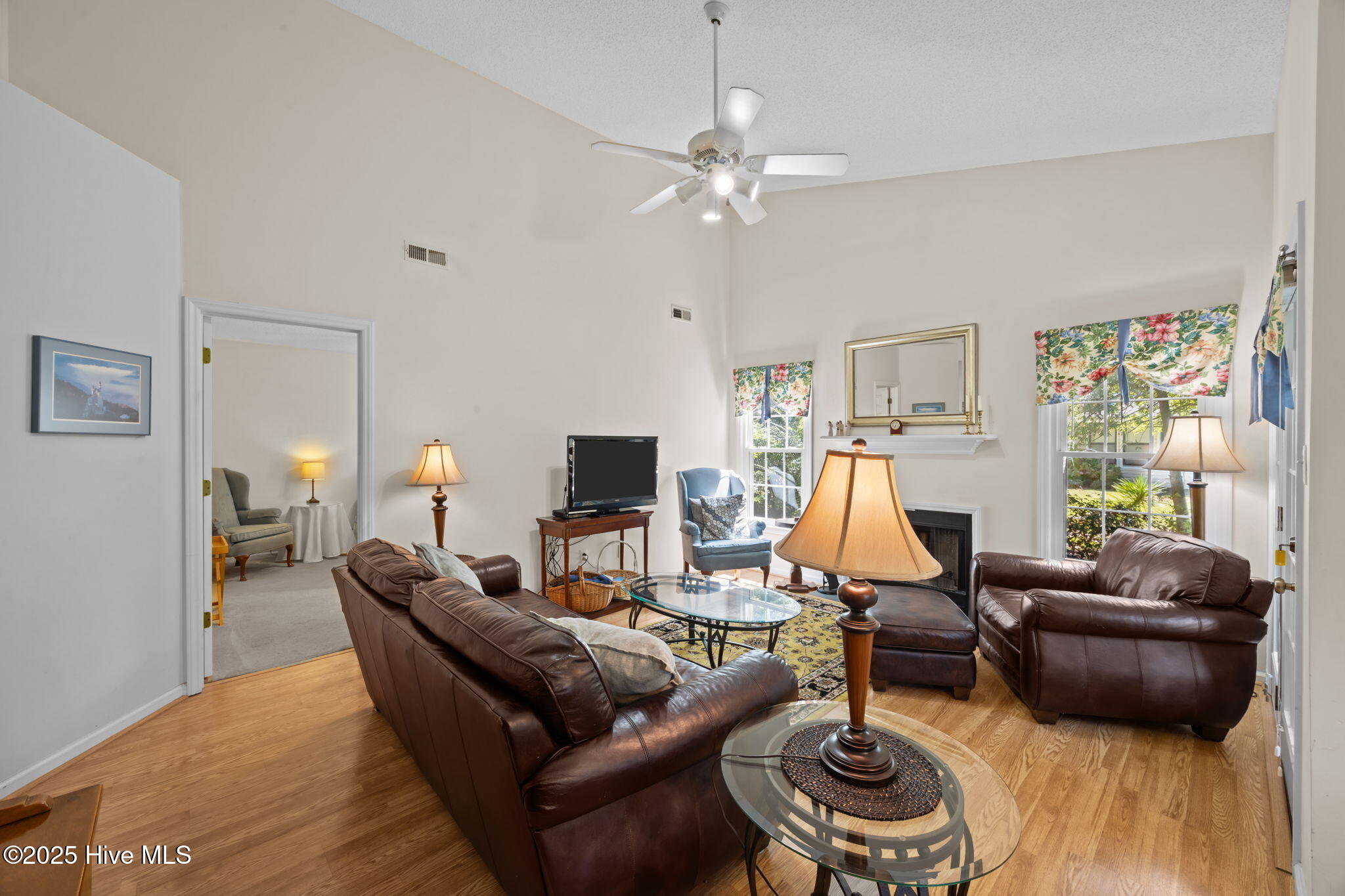 16-web-or-mls-0C0A7037