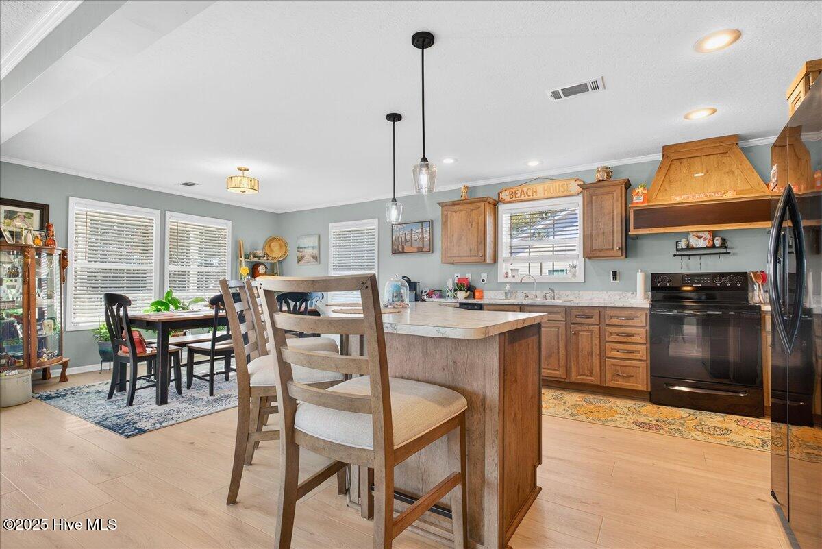 100540840 | Photo 20