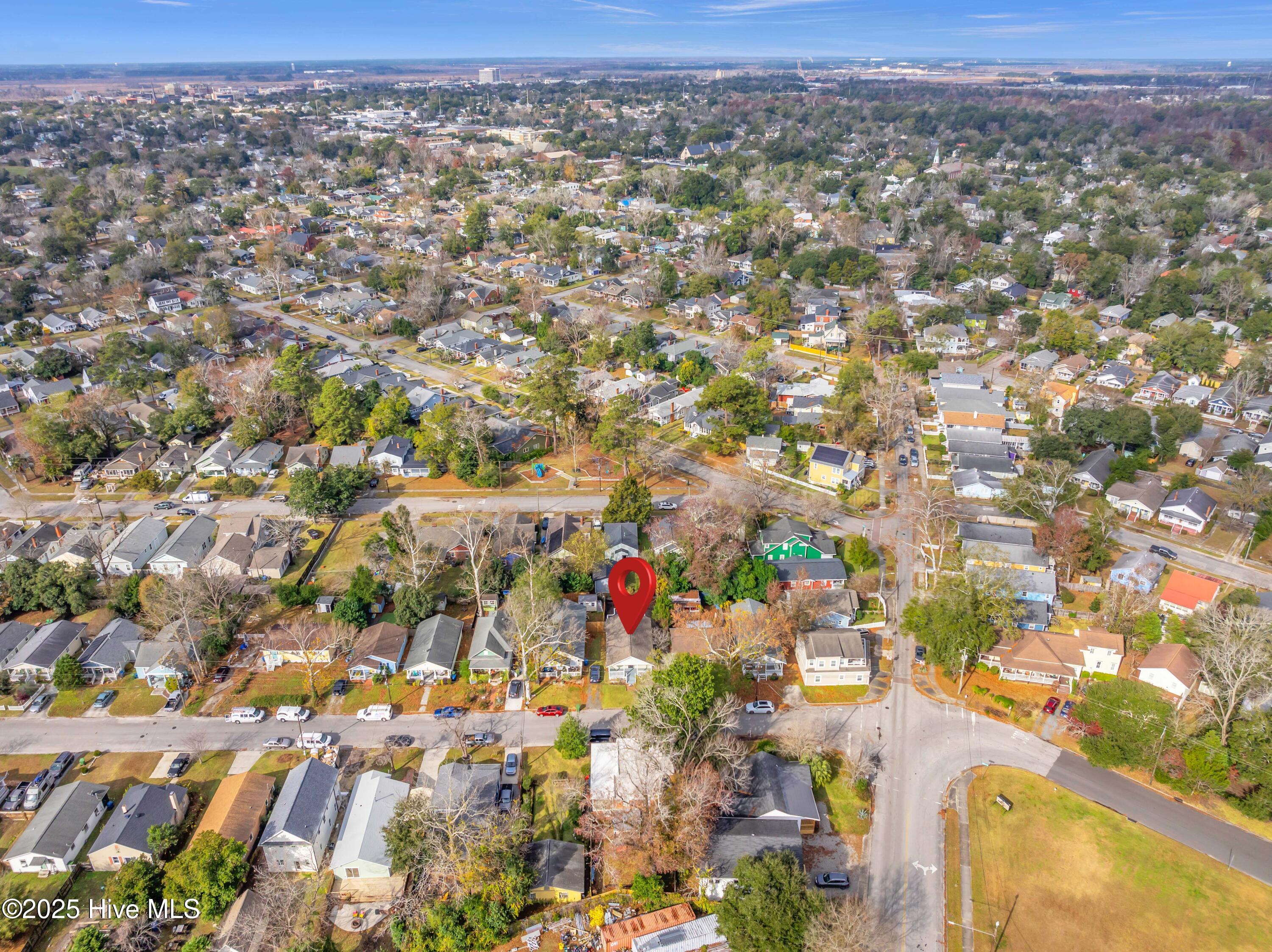 100543945 | Photo 33