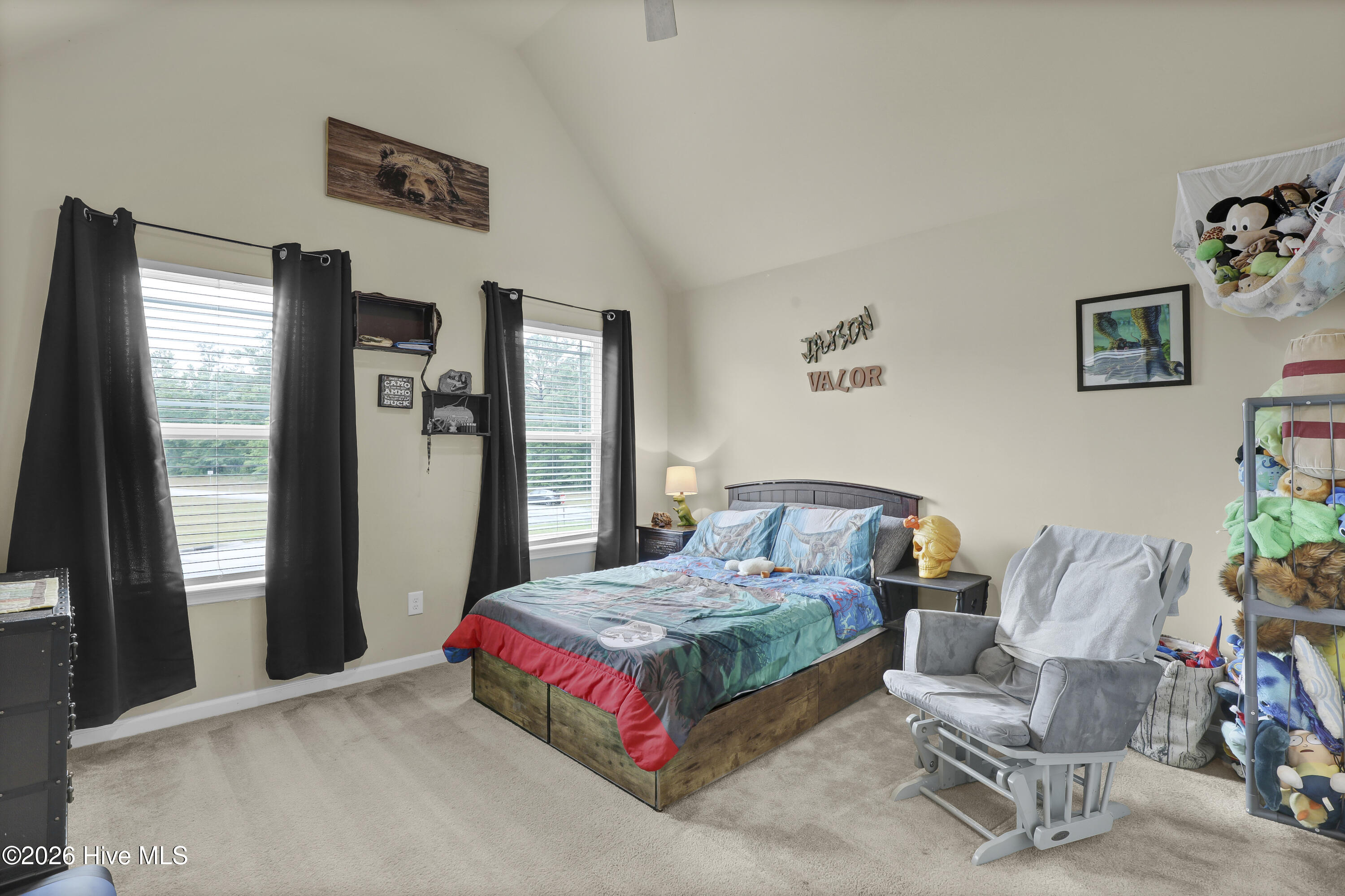 201 Wedgefield Circle,Maple Hill