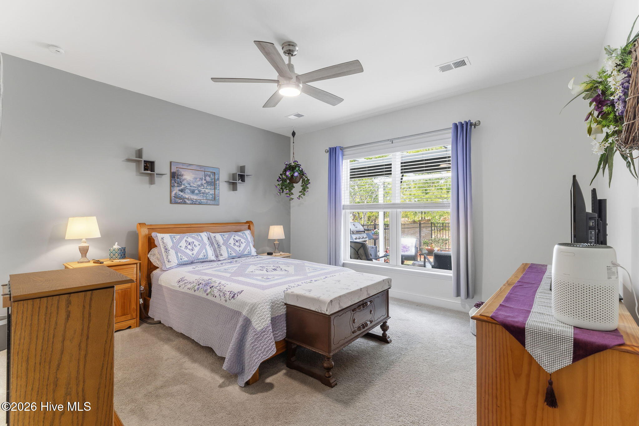 100565858 | Photo 27