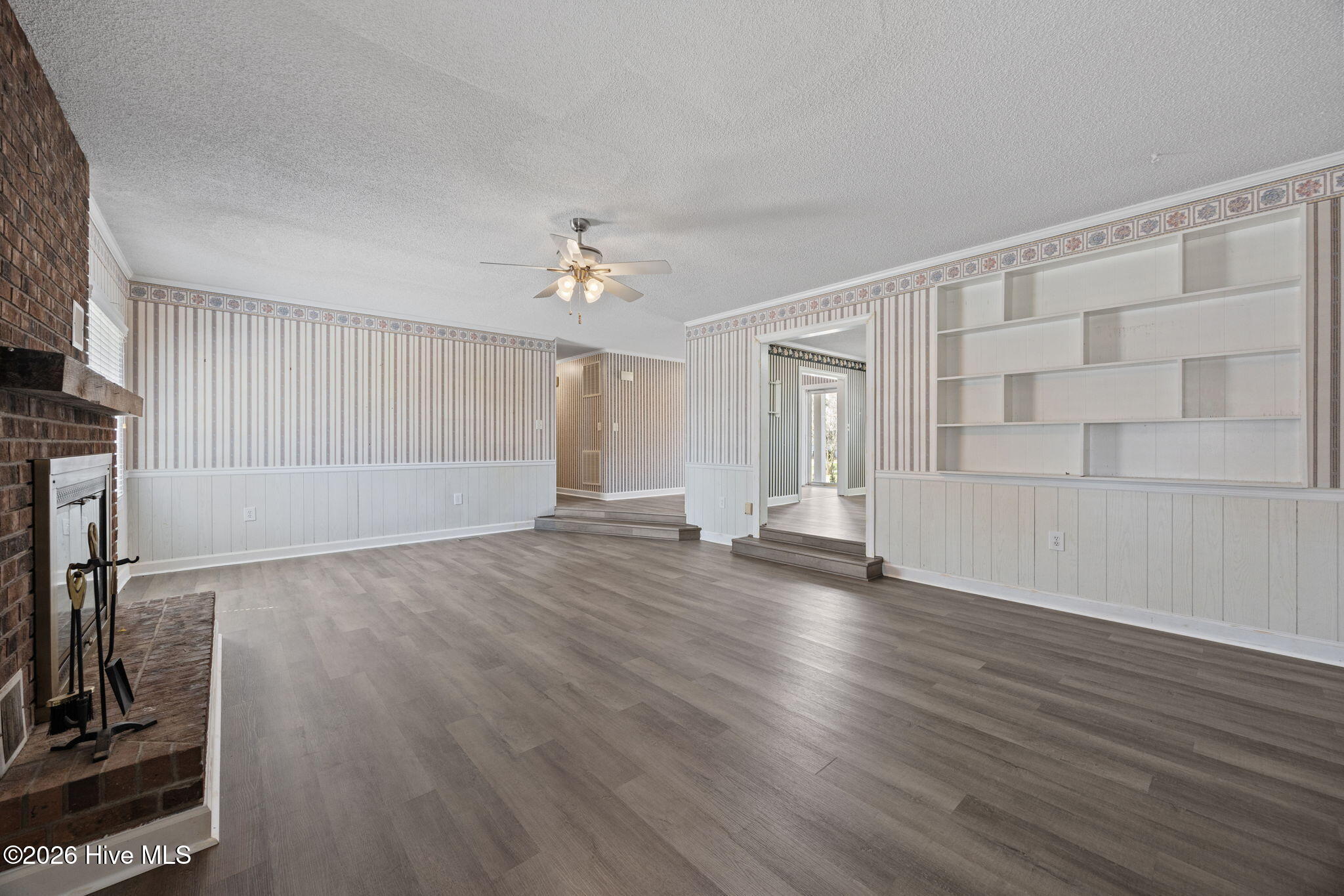 2882 Ivy Road, Greenville, NC, 27858