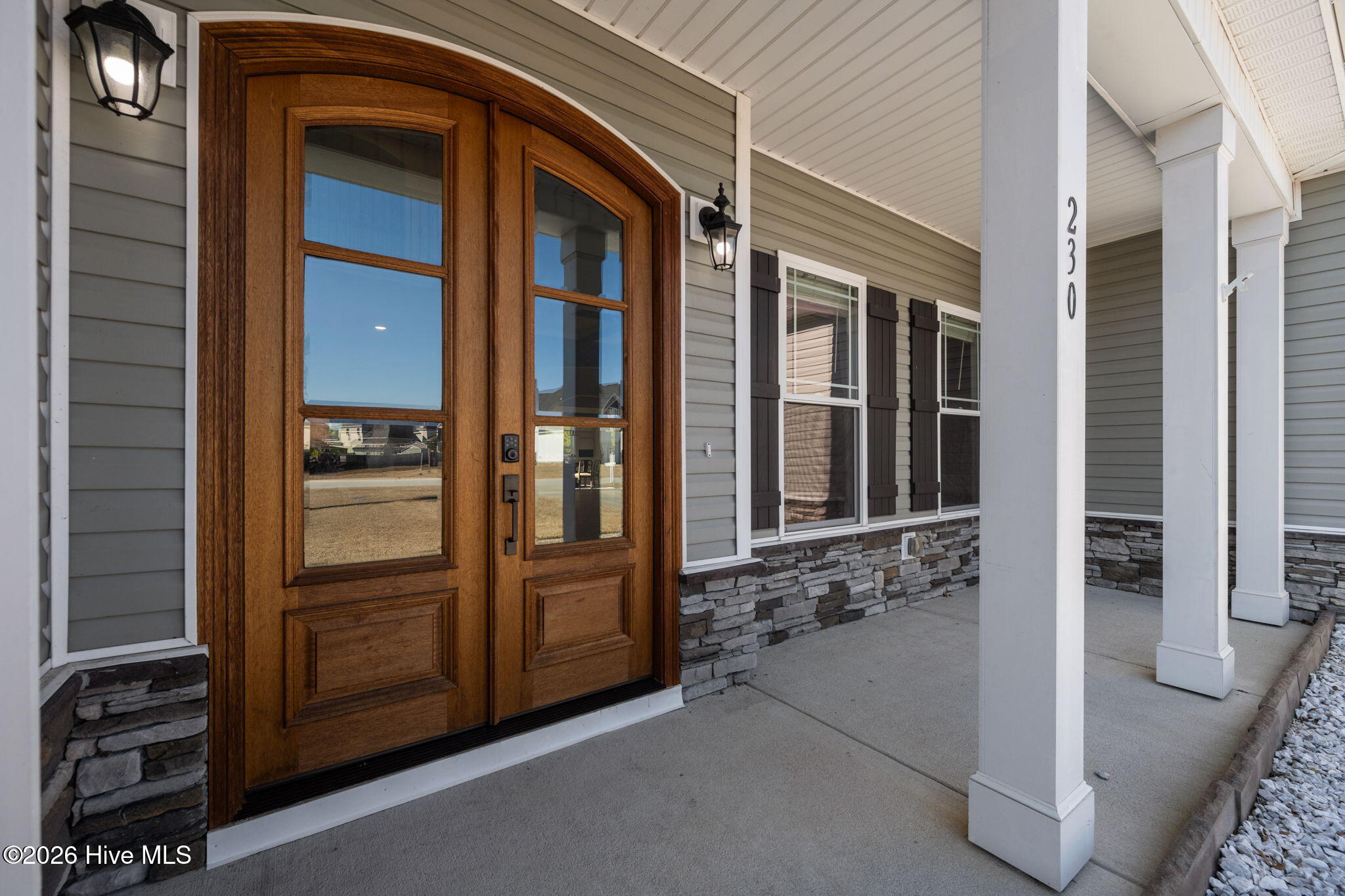 230 Southern Dunes Drive, Maple Hill, NC 28454 – photo 4: 7-web-or-mls-06