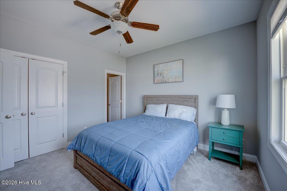 100567041 | Photo 33