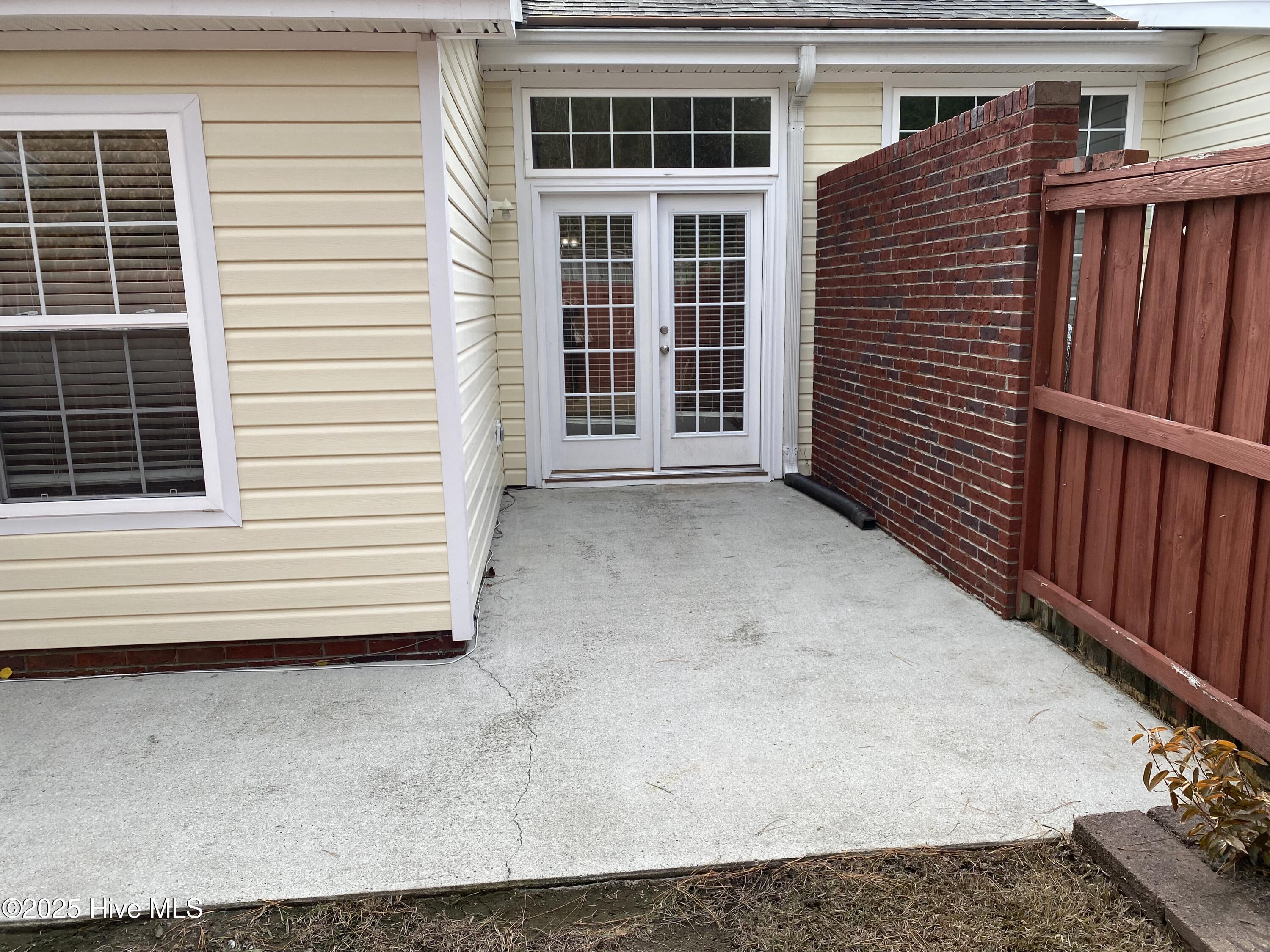 100545875 | Photo 19