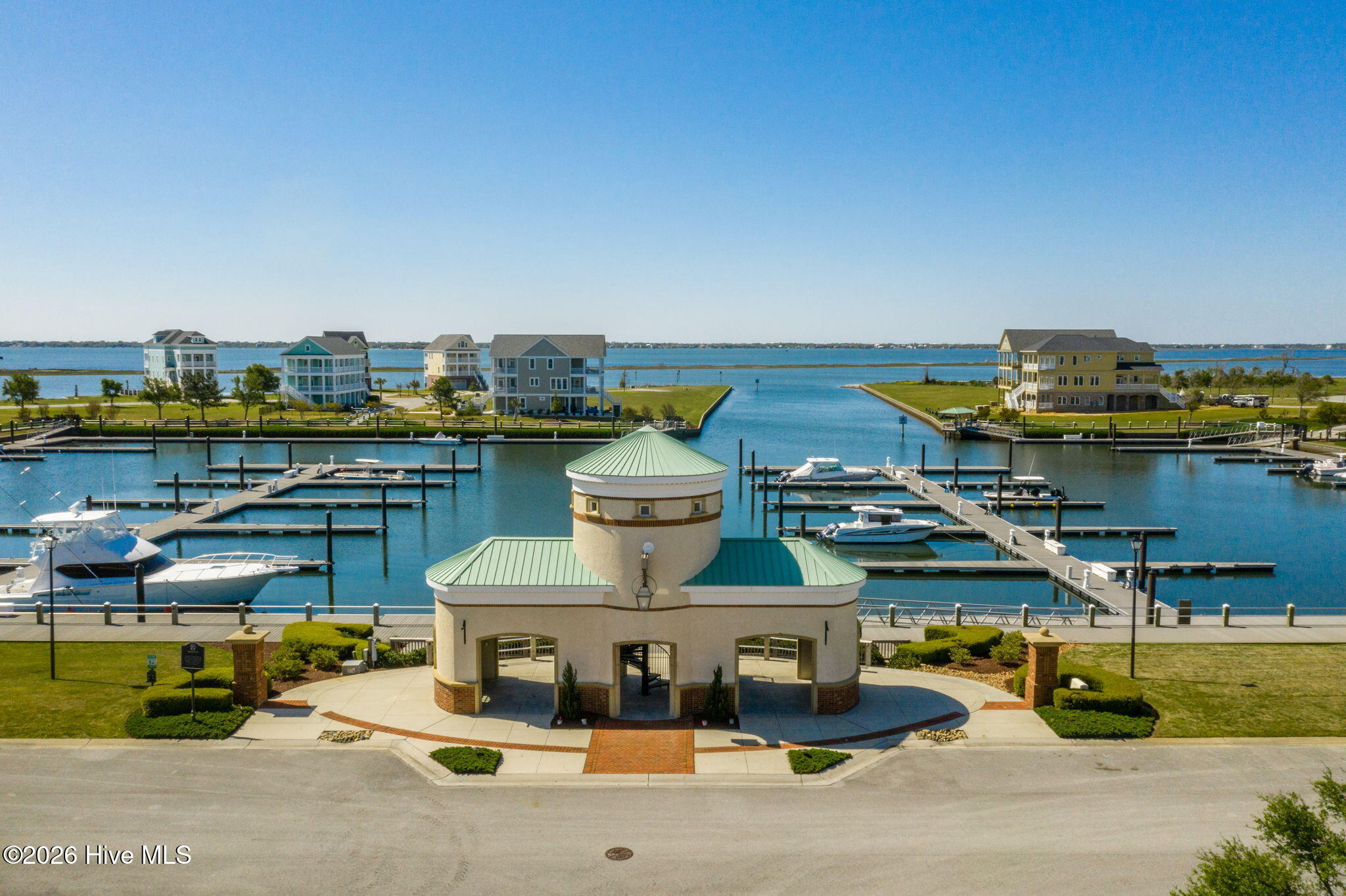 647 Cannonsgate Drive,Newport