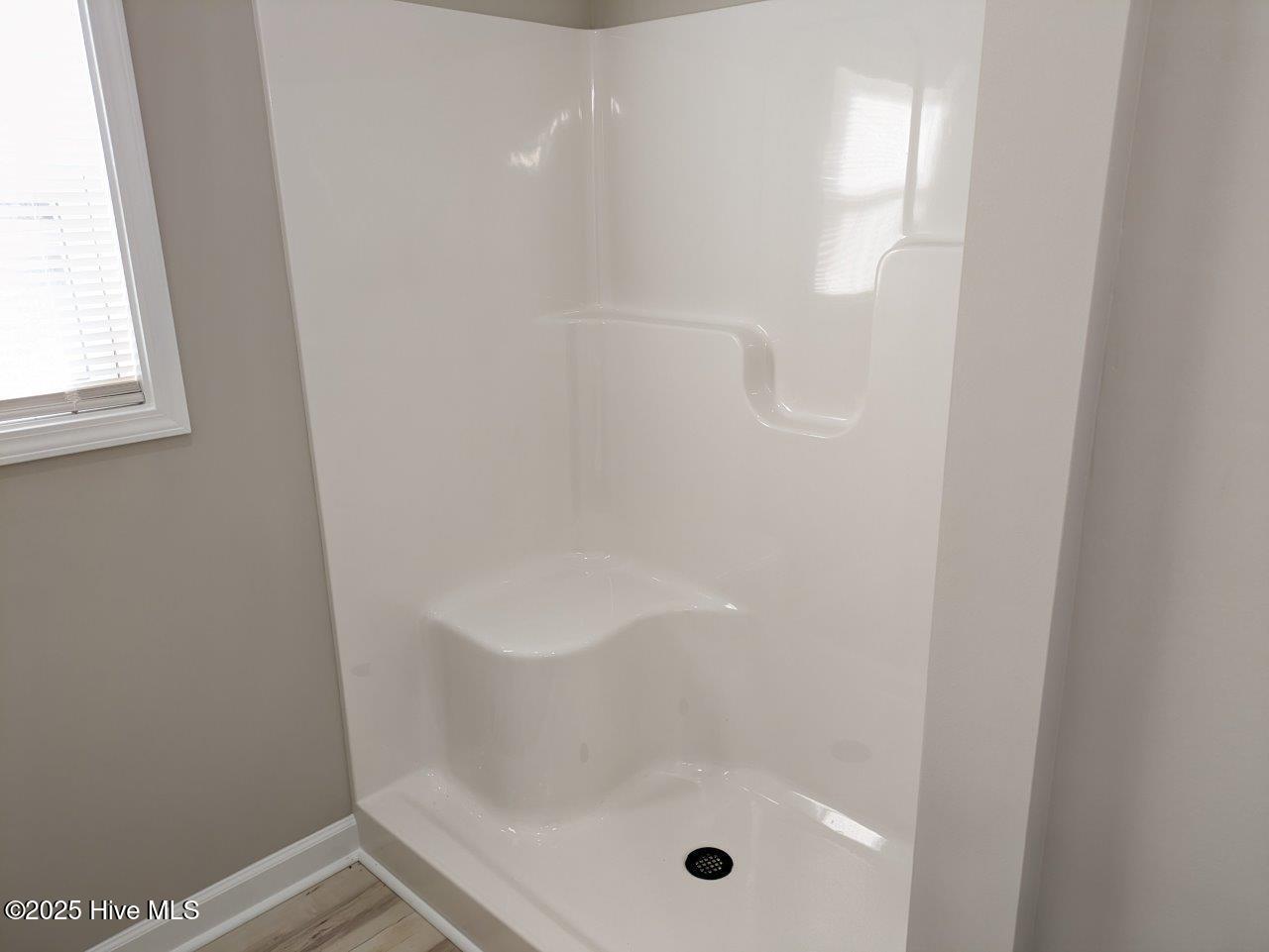 100537604 | Photo 13