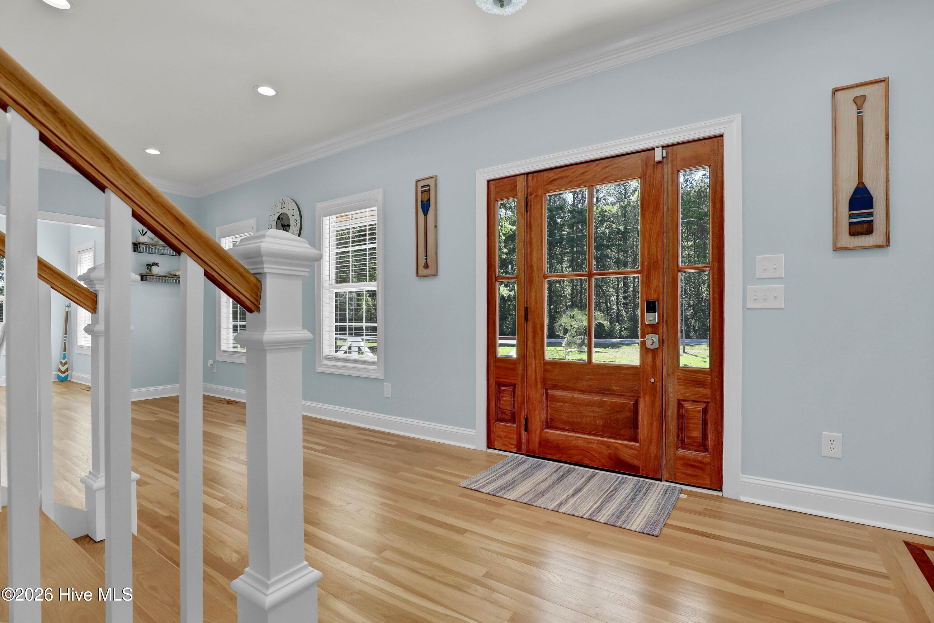 100567806 | Photo 15