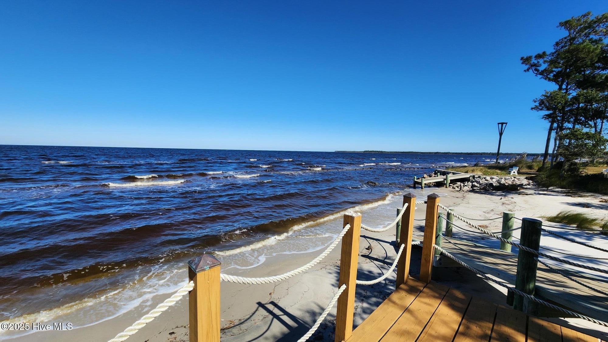 112 1 Sandy Point Drive,Beaufort