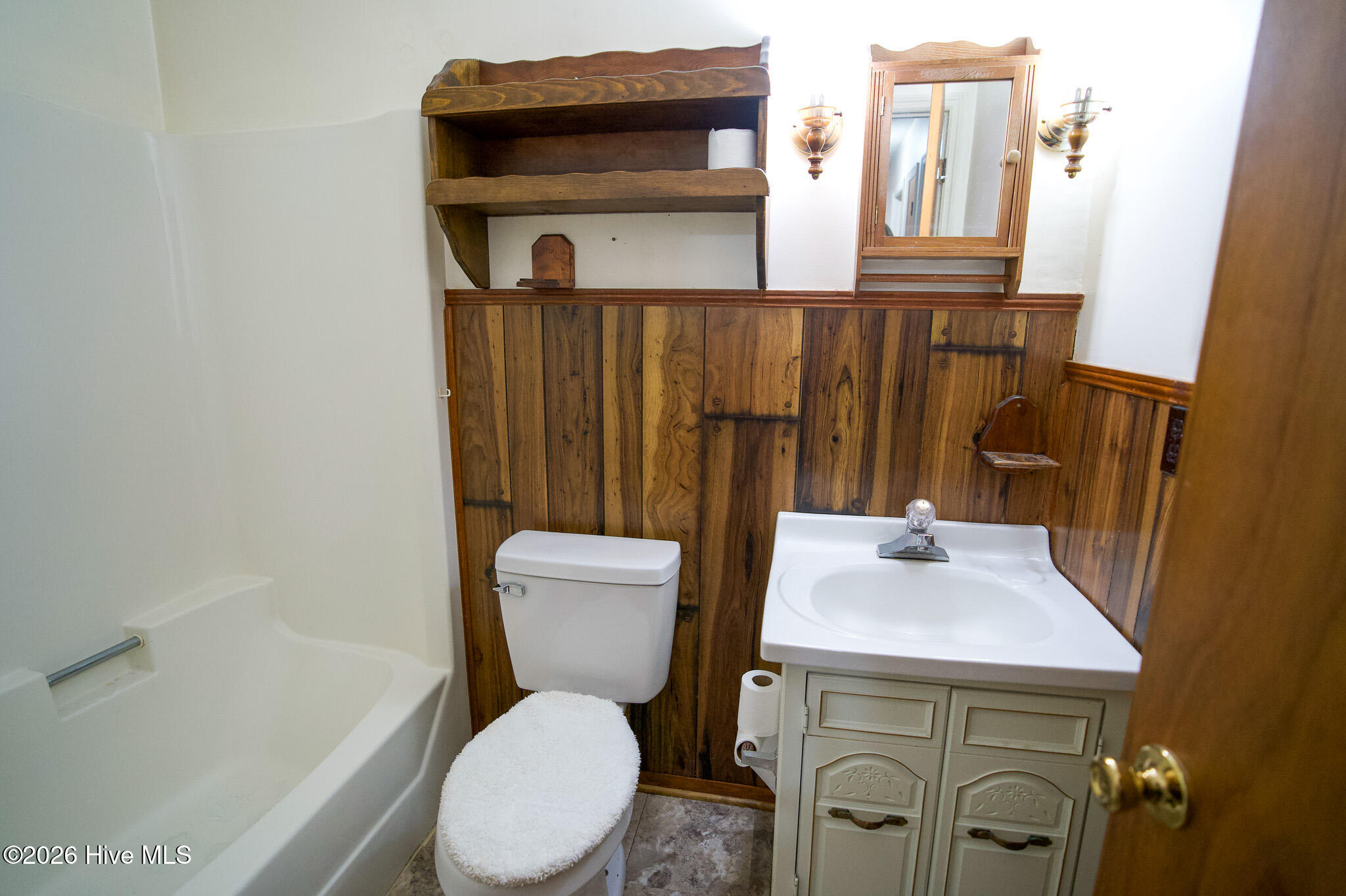 100551193 | Photo 10