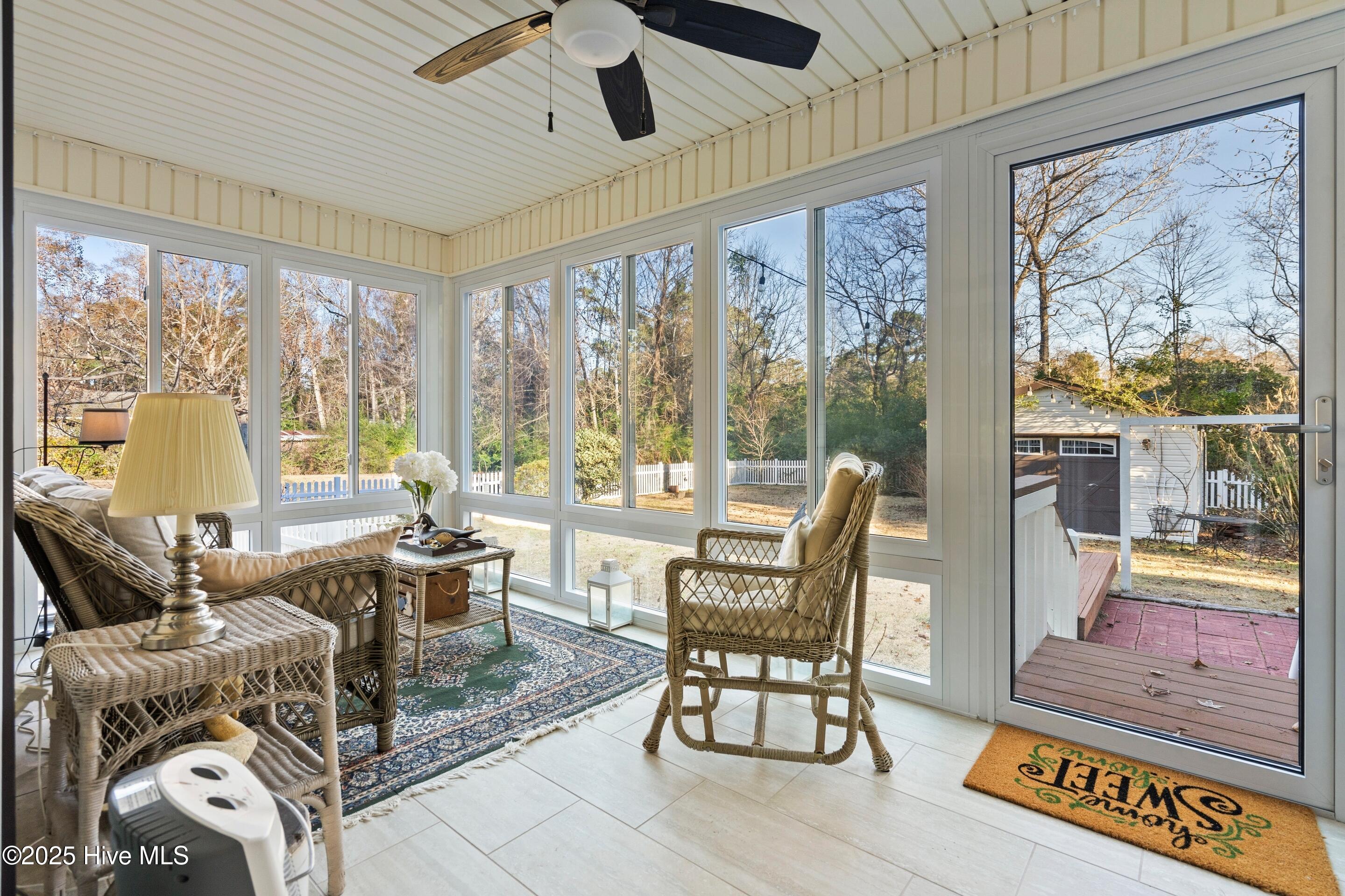 100548046 | Photo 37